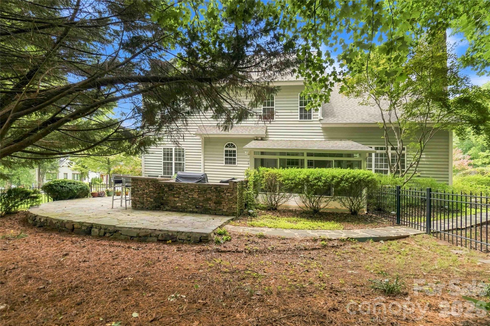354 Robinson Road Property Photo 38