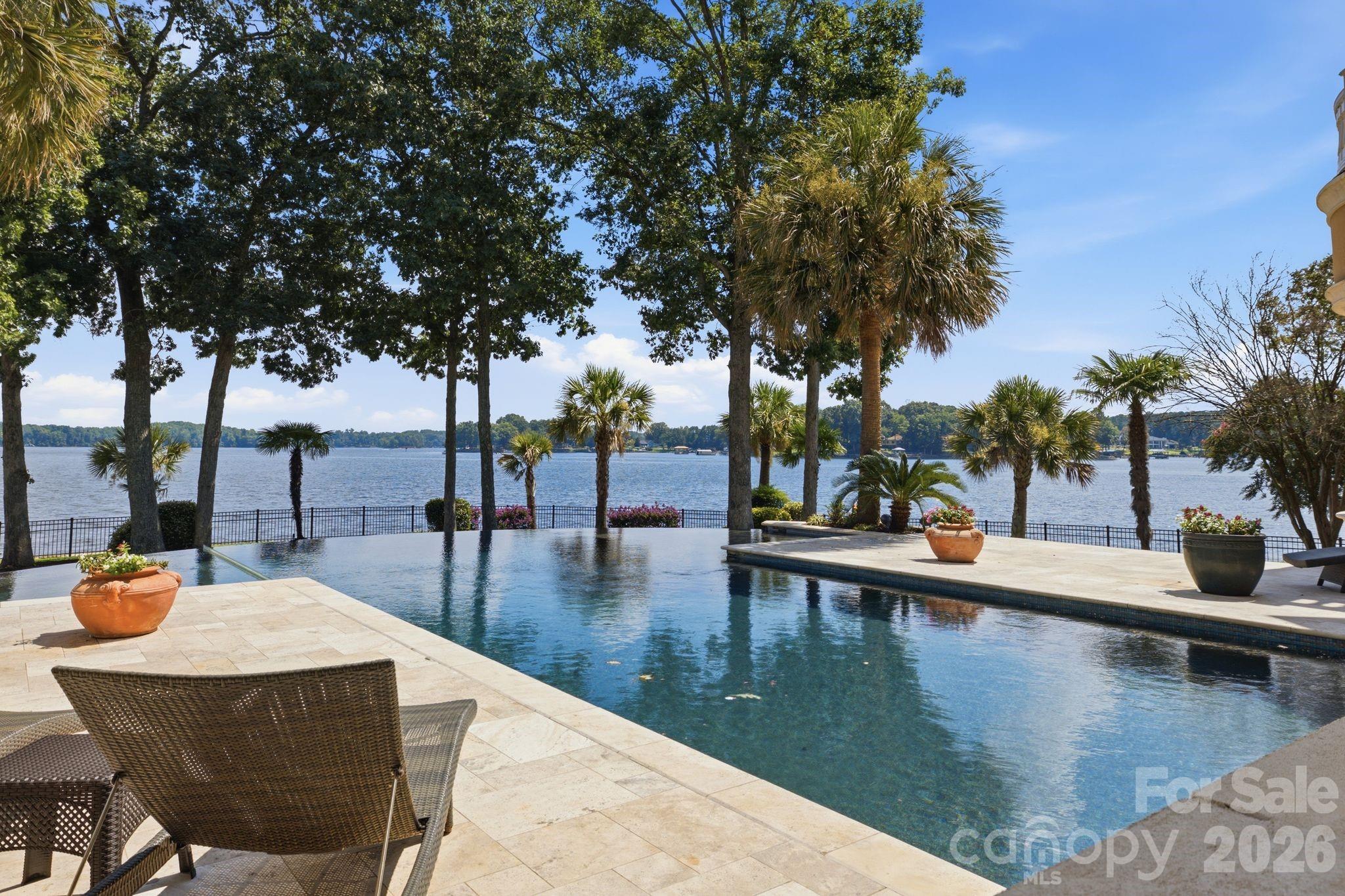 178 Mariner Pointe Lane Property Photo 12
