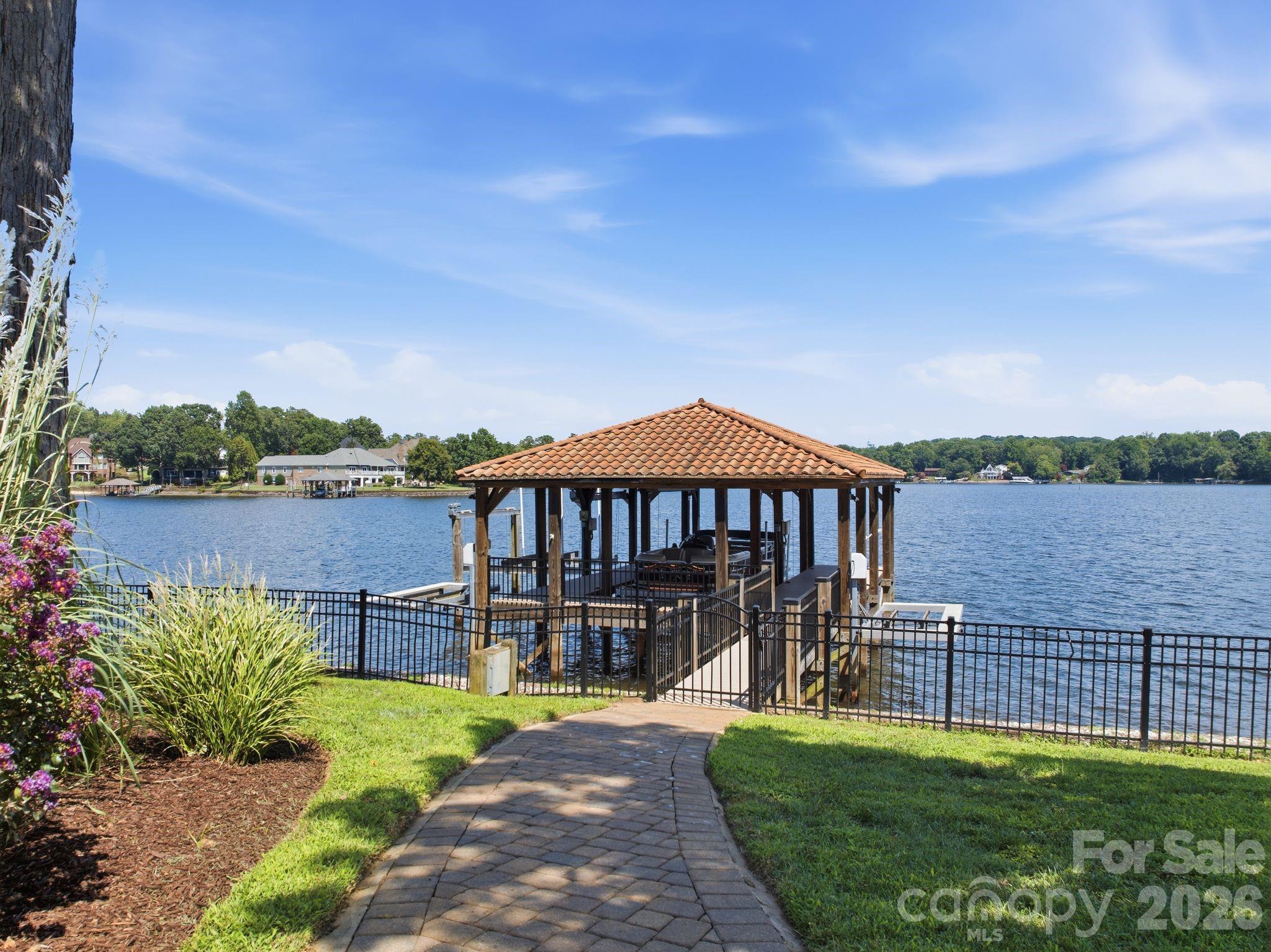 178 Mariner Pointe Lane Property Photo 46