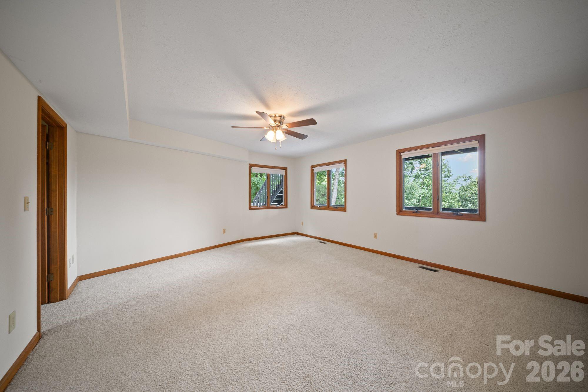 1105 High Vista Drive Property Photo 13