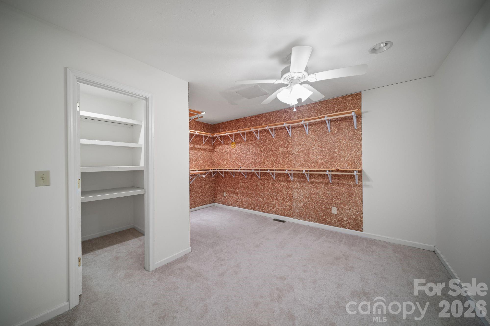 1105 High Vista Drive Property Photo 18
