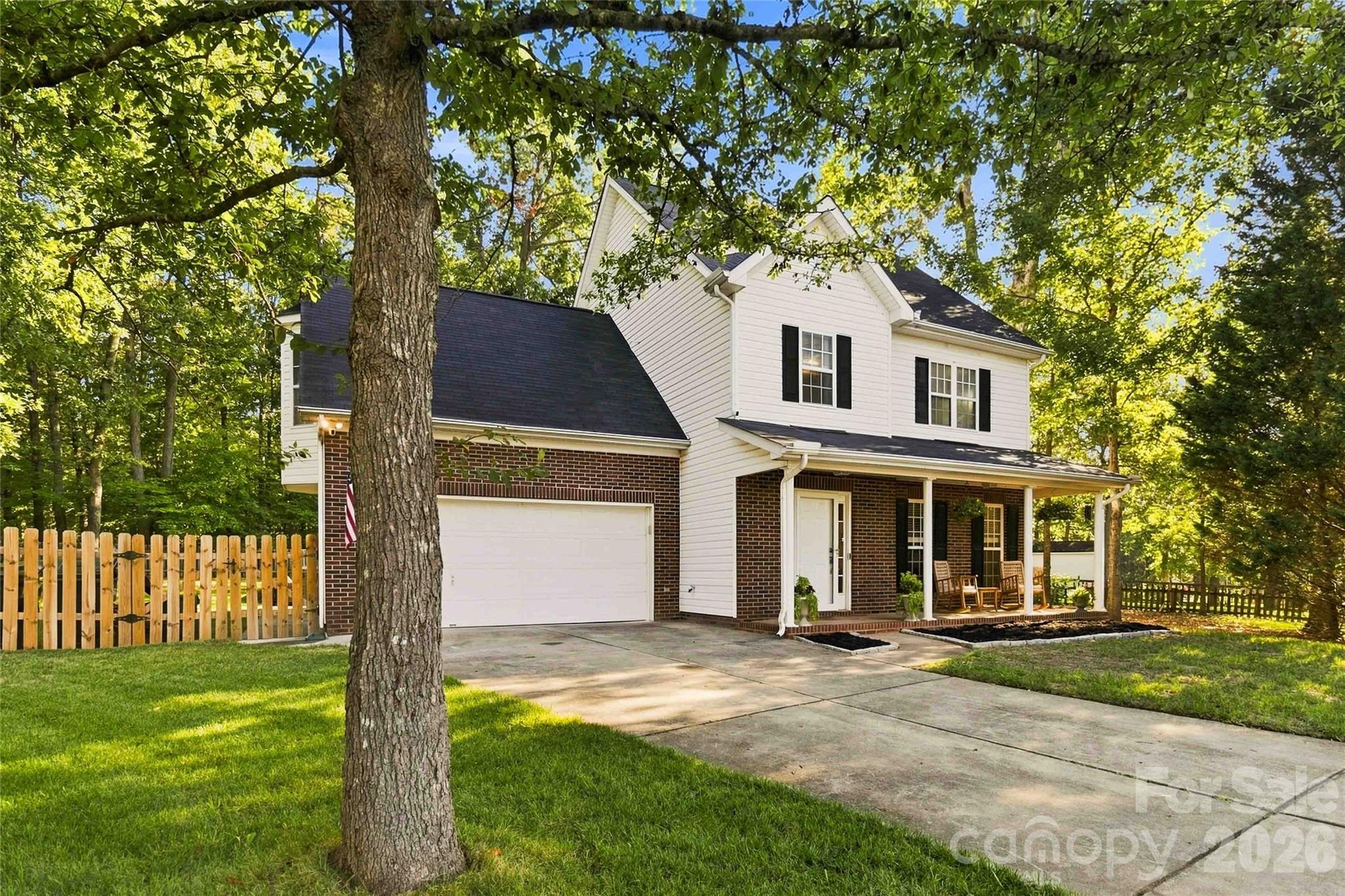 4408 Chatterleigh Drive Property Photo 4