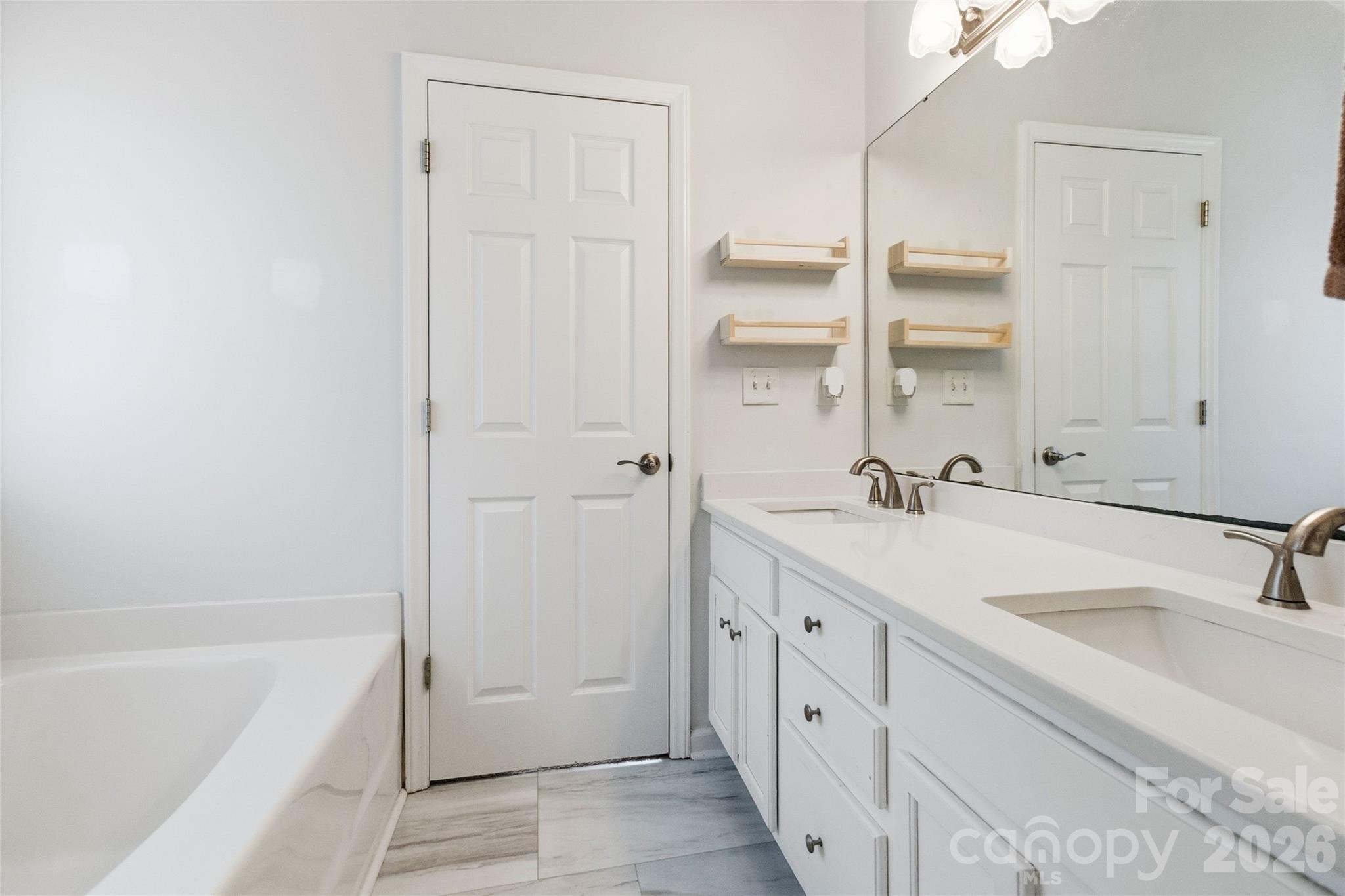 4408 Chatterleigh Drive Property Photo 30