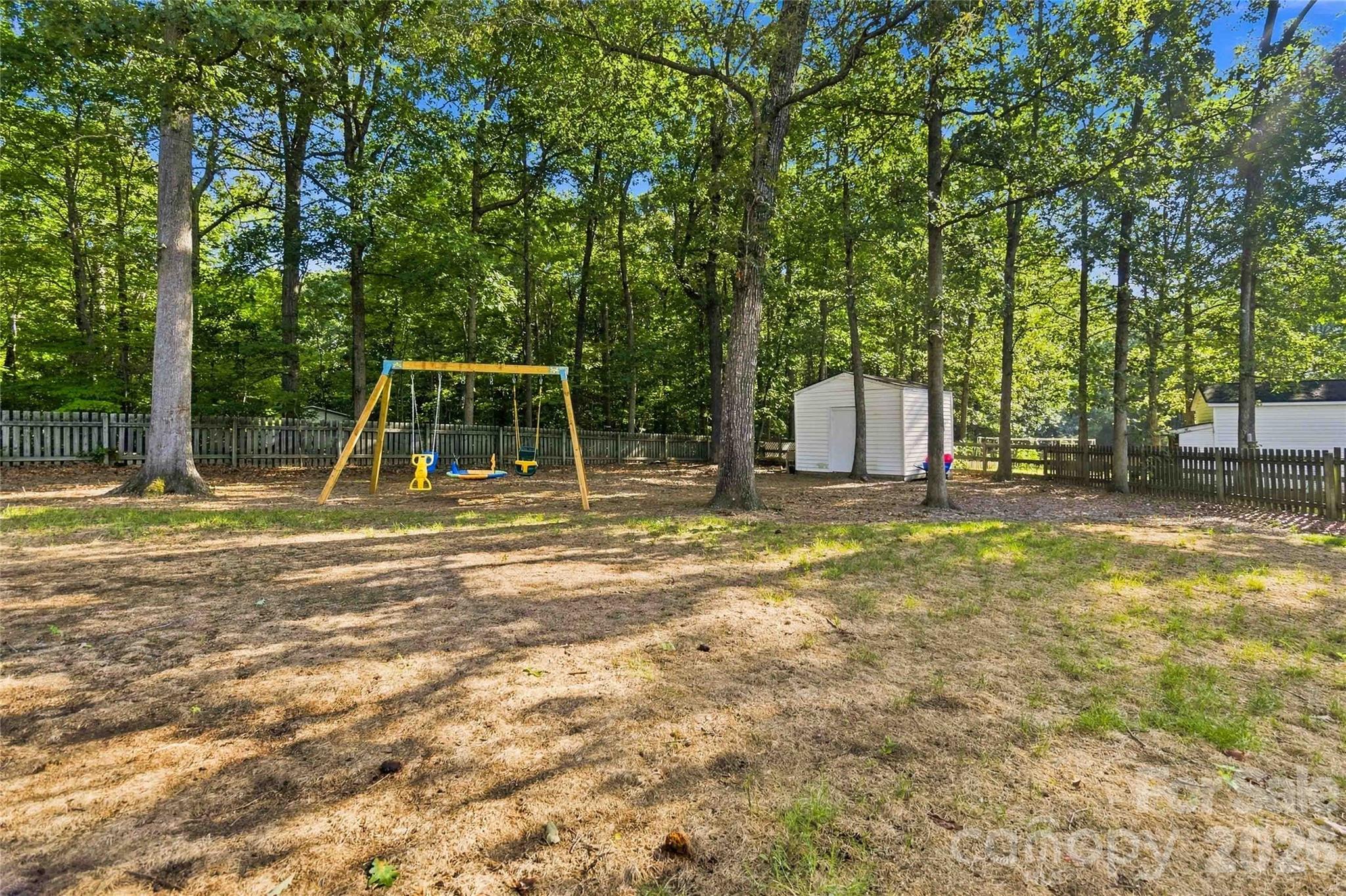4408 Chatterleigh Drive Property Photo 43