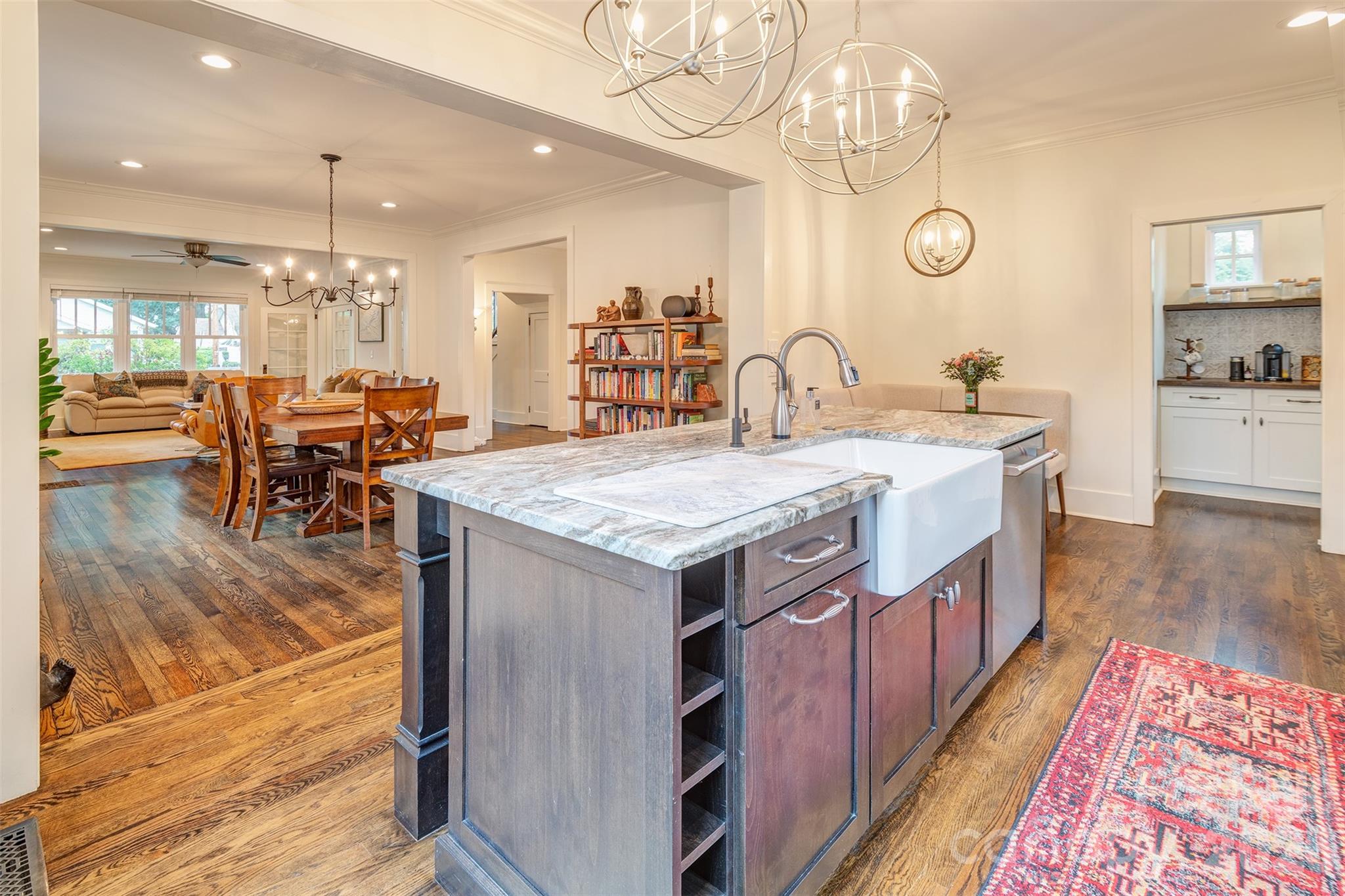 43 Walton Street Property Photo 13