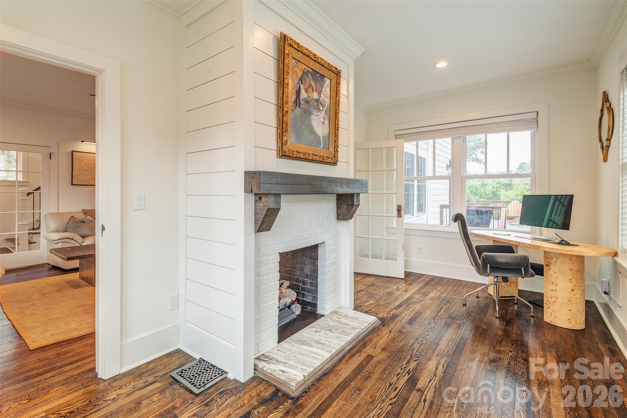 43 Walton Street Property Photo 16
