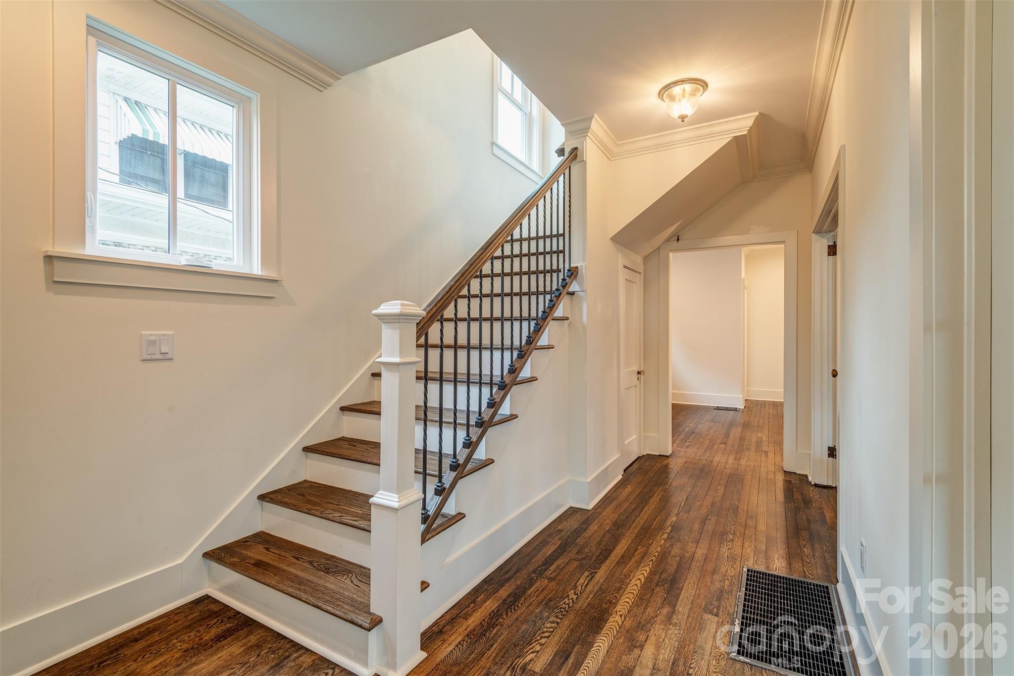 43 Walton Street Property Photo 24