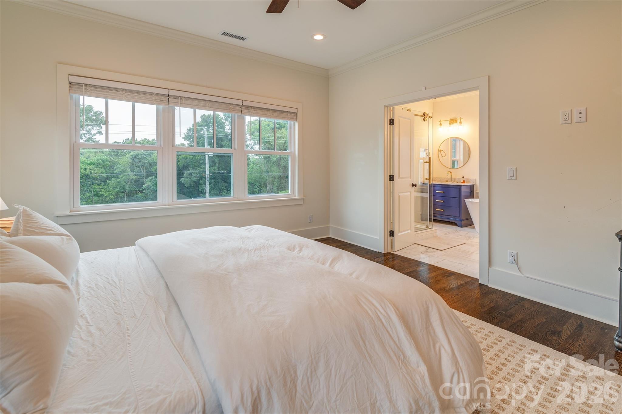 43 Walton Street Property Photo 31