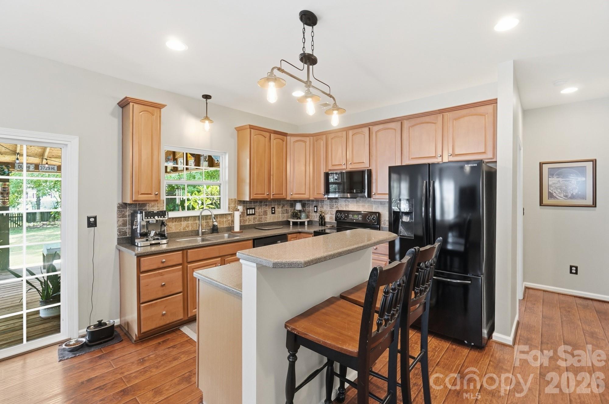 411 Moonshadow Haven Property Photo 14