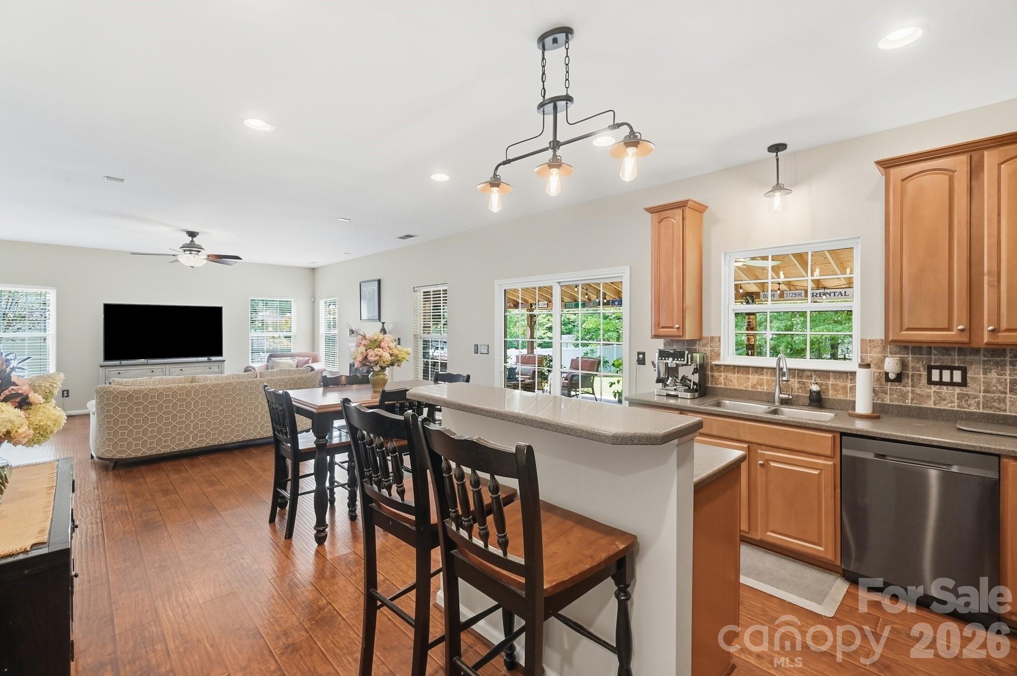 411 Moonshadow Haven Property Photo 15