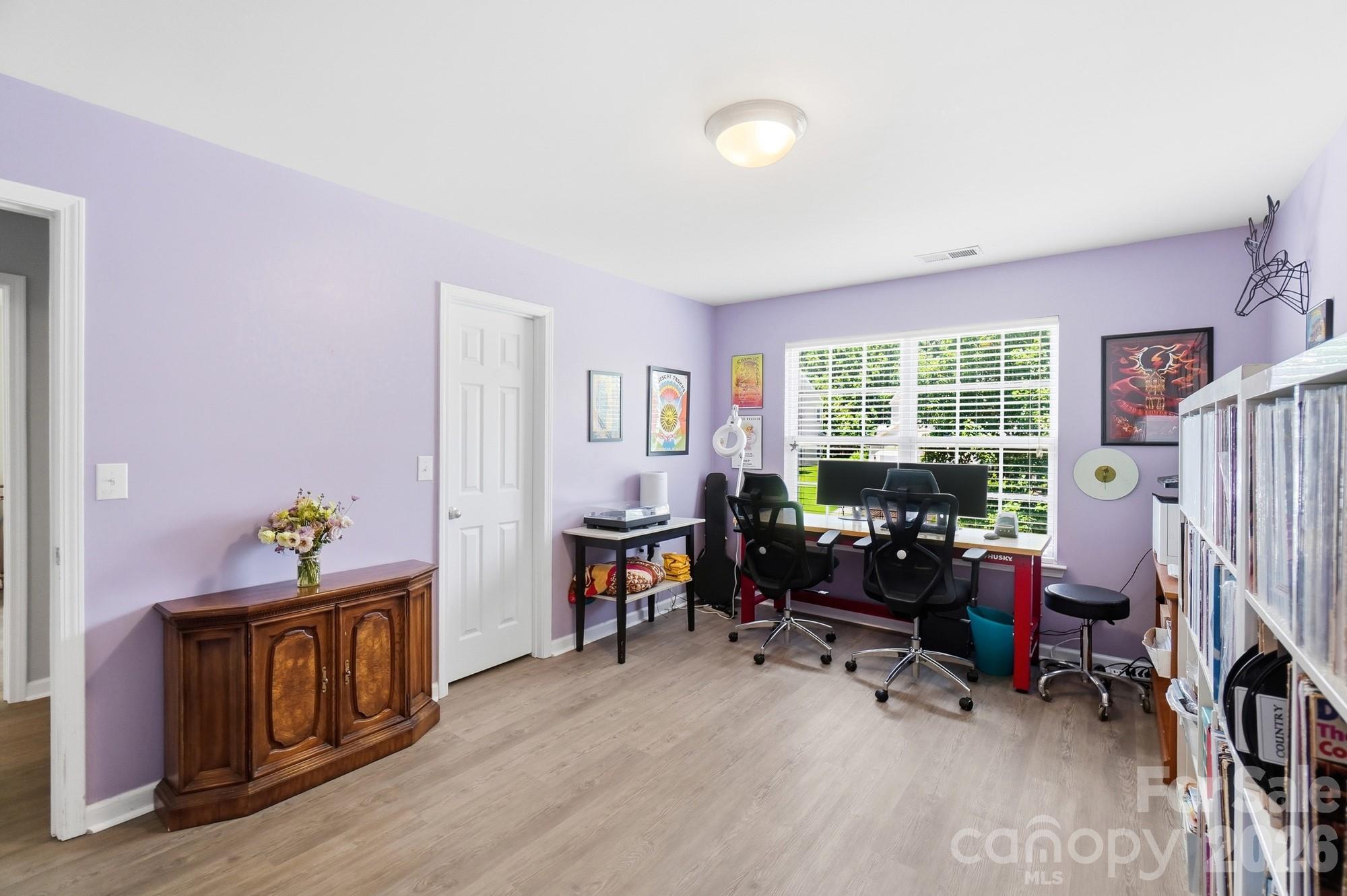 411 Moonshadow Haven Property Photo 29