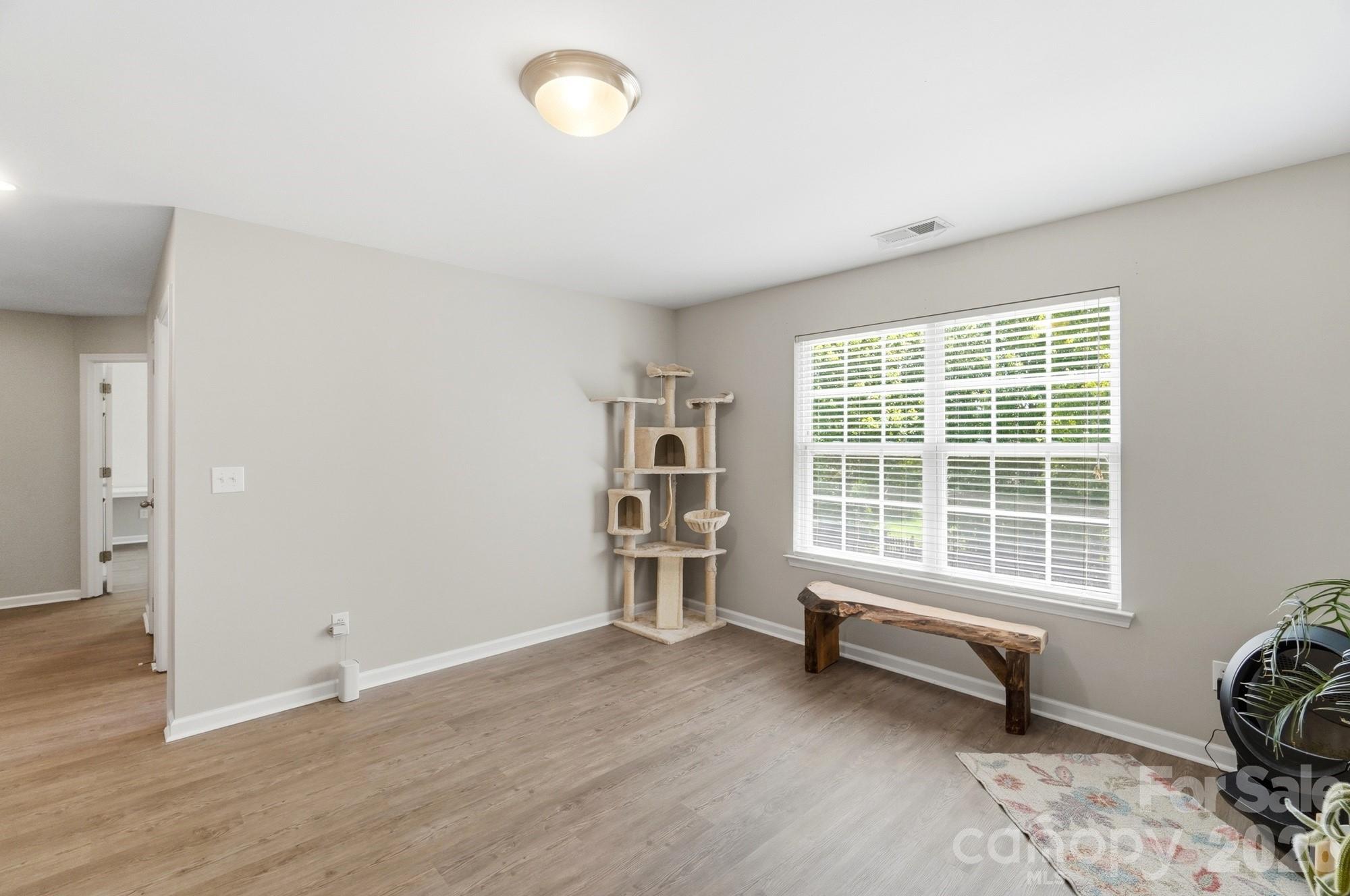 411 Moonshadow Haven Property Photo 34