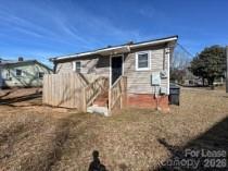 924 Aileen Circle Property Photo 12