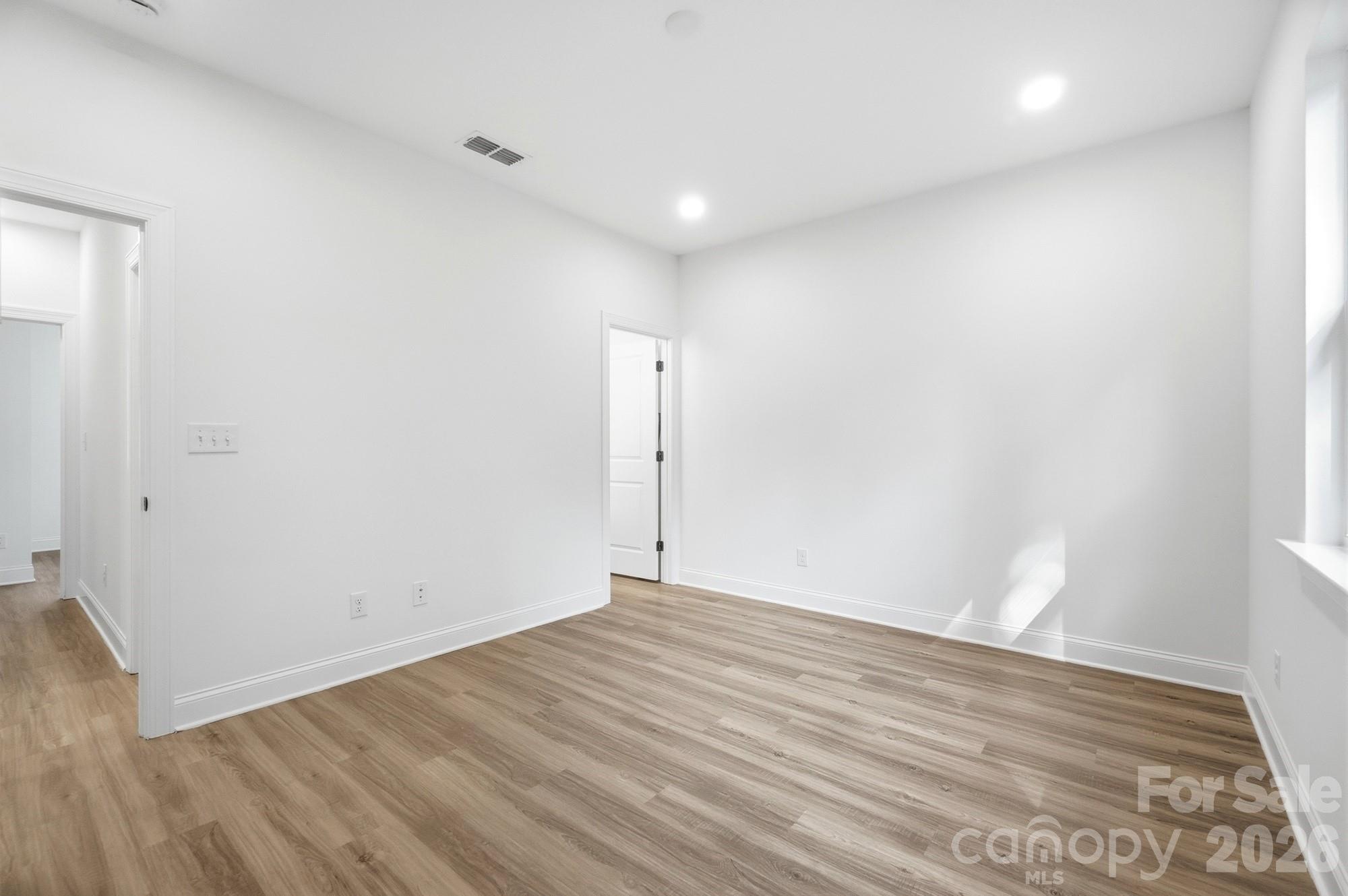 13911 Stillwood Place Property Photo 15