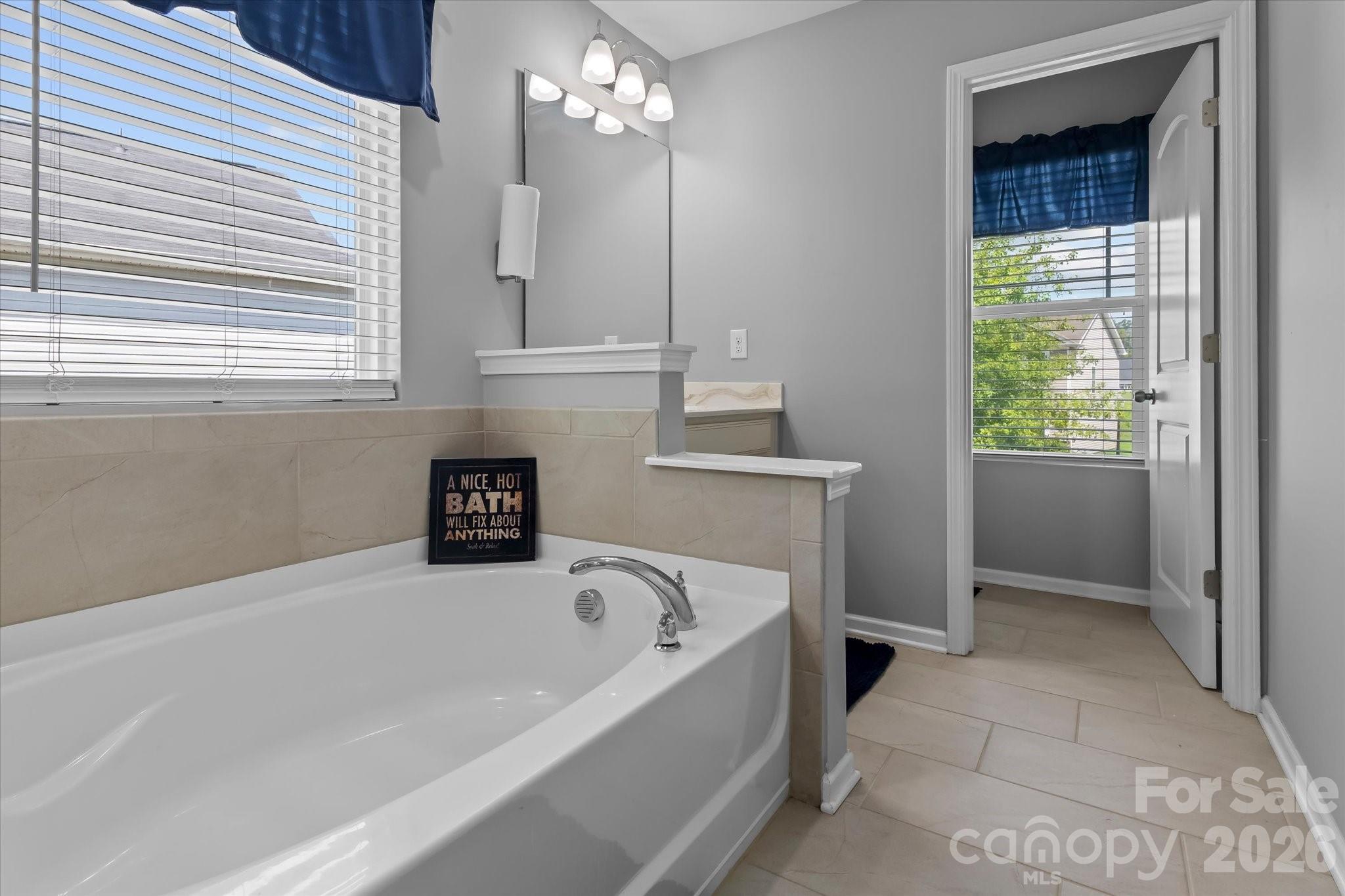 7513 Meridale Forest Drive Property Photo 24
