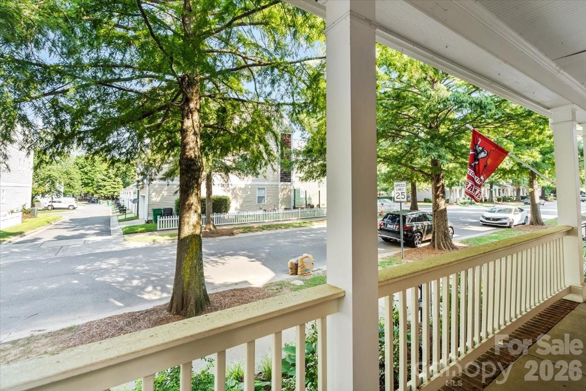 1853 Lela Avenue Property Photo 6