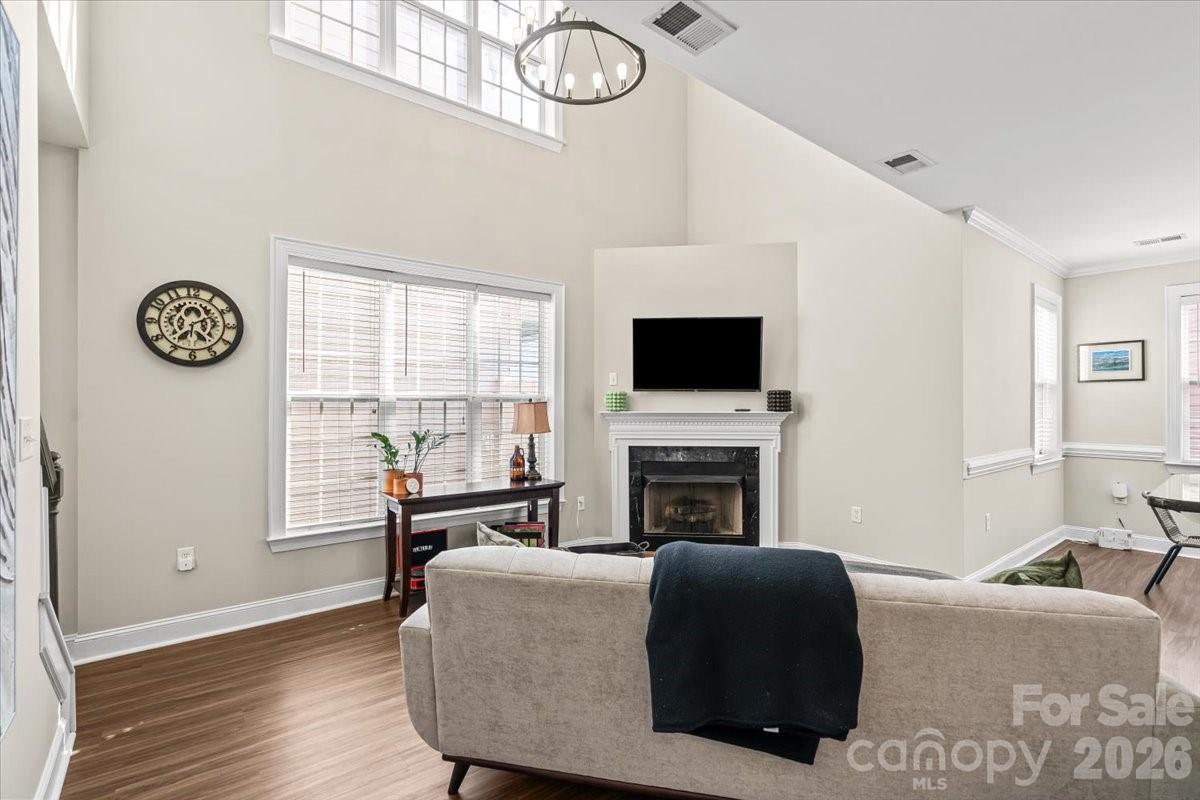 1853 Lela Avenue Property Photo 11