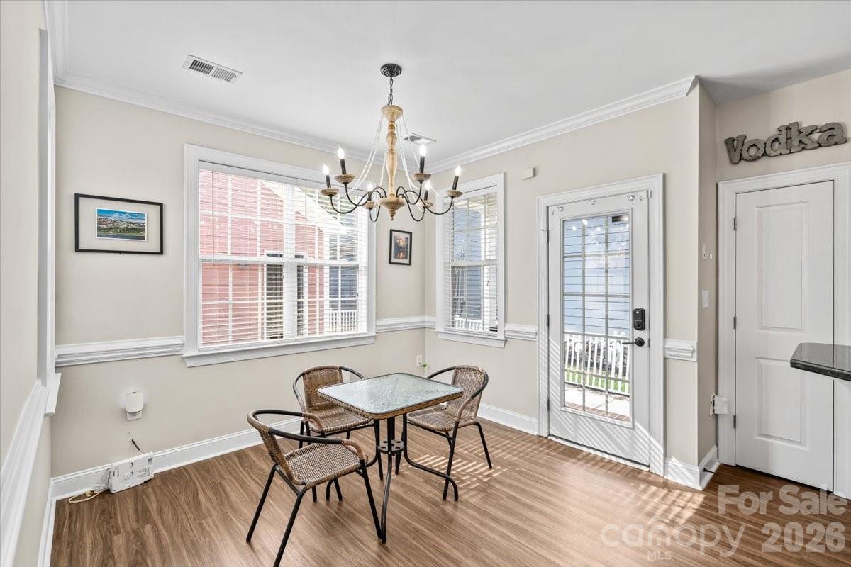 1853 Lela Avenue Property Photo 15