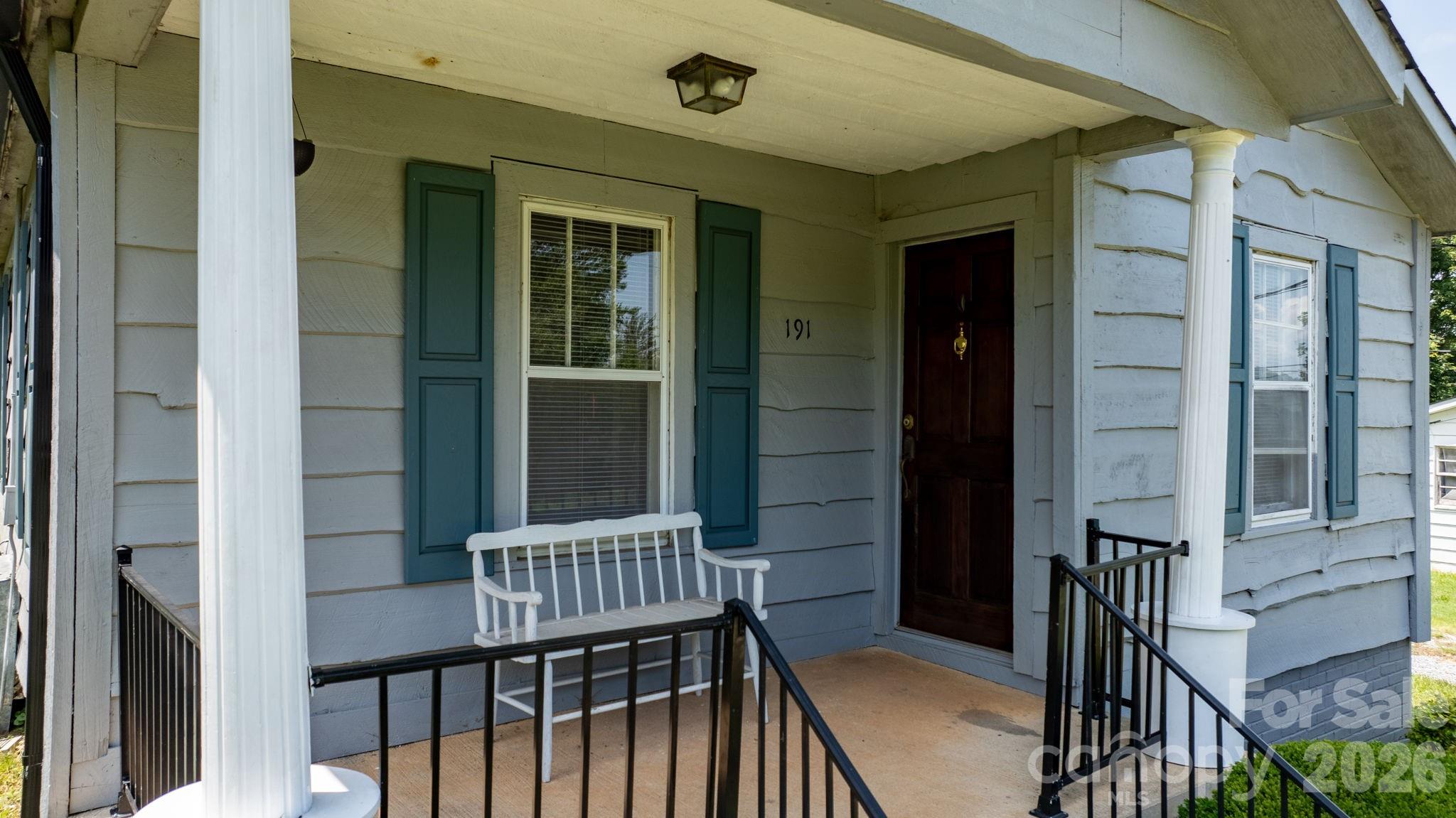 191 Power Street Property Photo 4