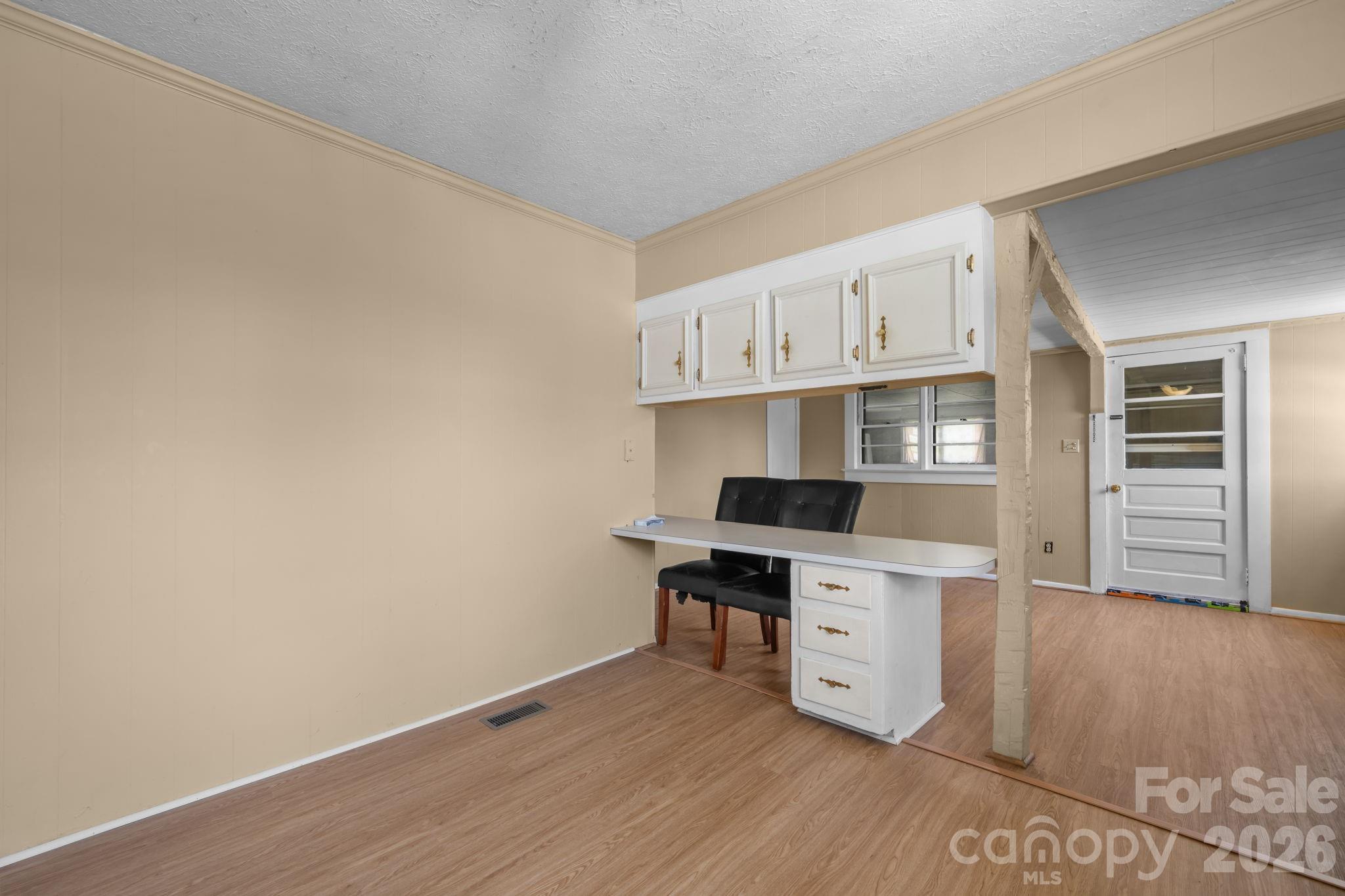 191 Power Street Property Photo 11