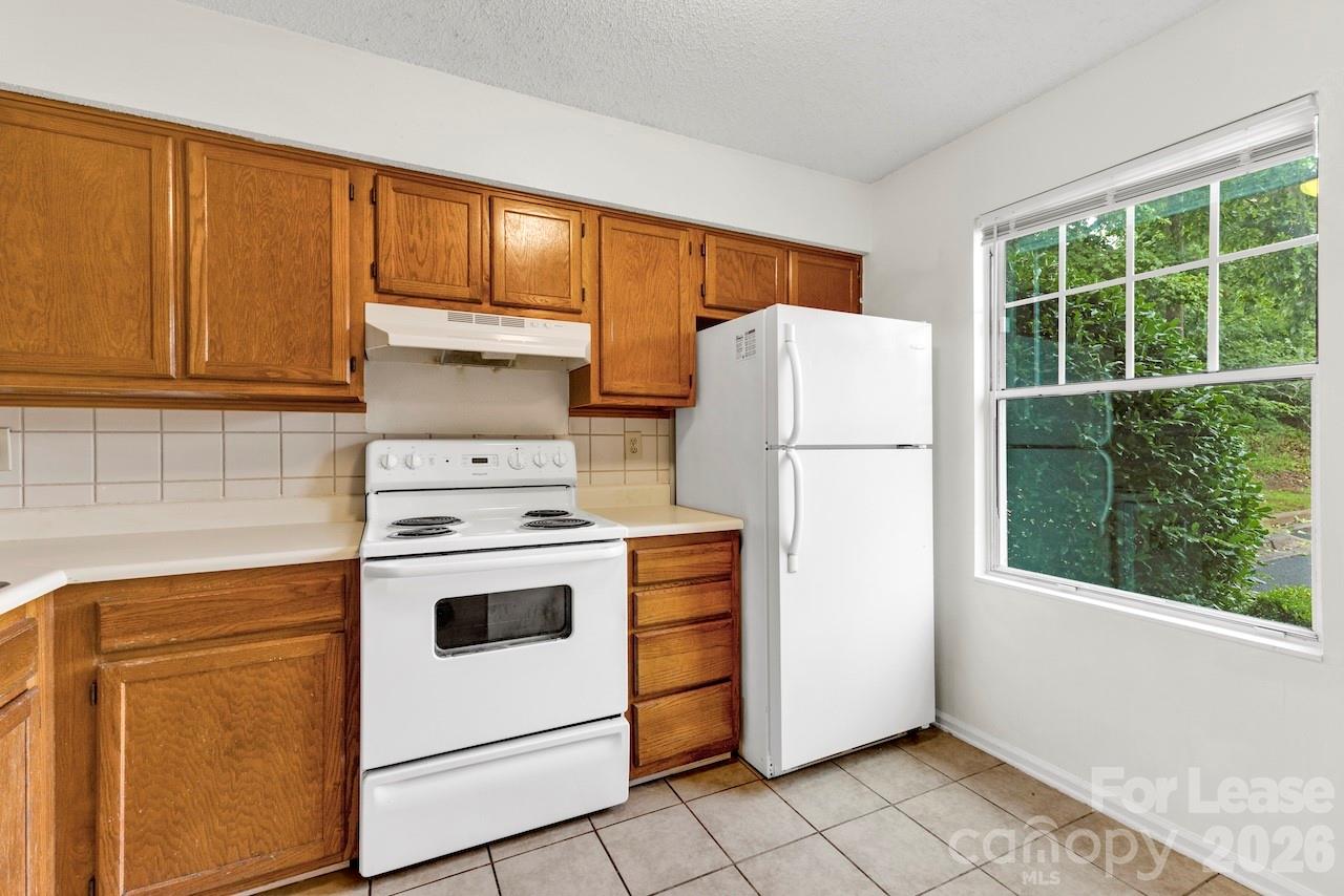 630 Lex Drive Property Photo 3