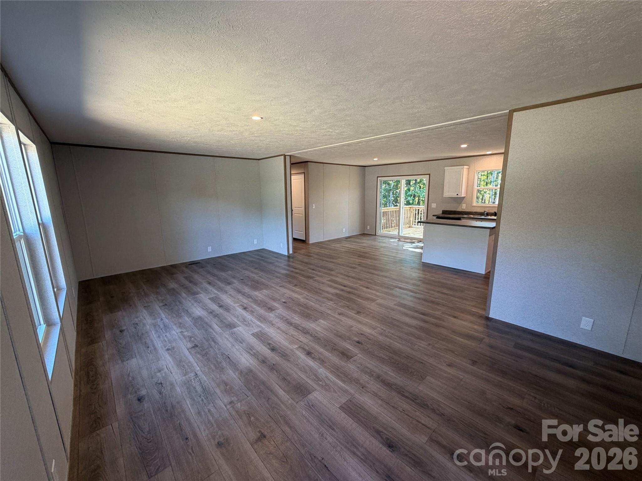 1655 Hudlow Road Property Photo 3