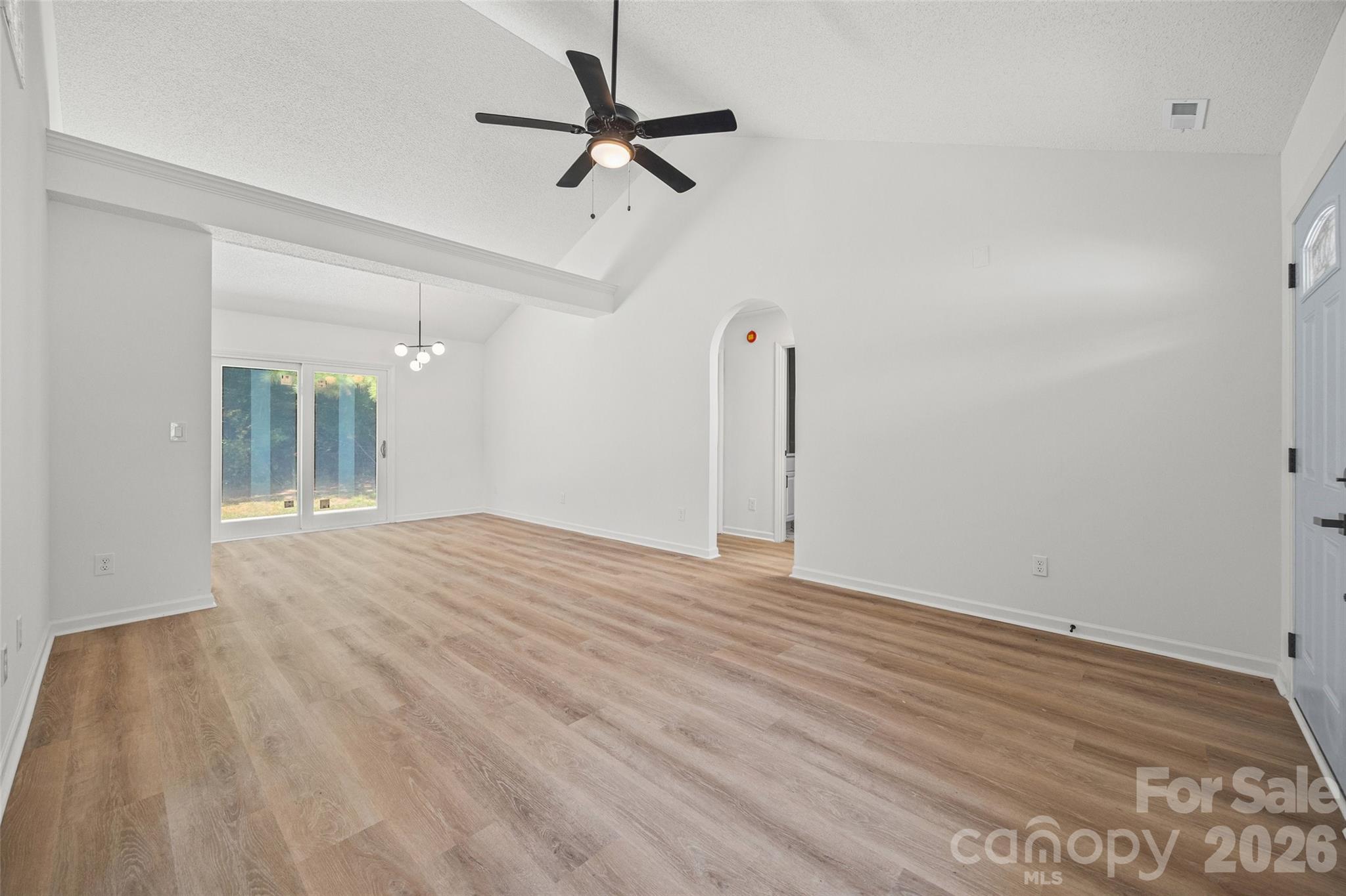 360 Masters Drive Property Photo 4