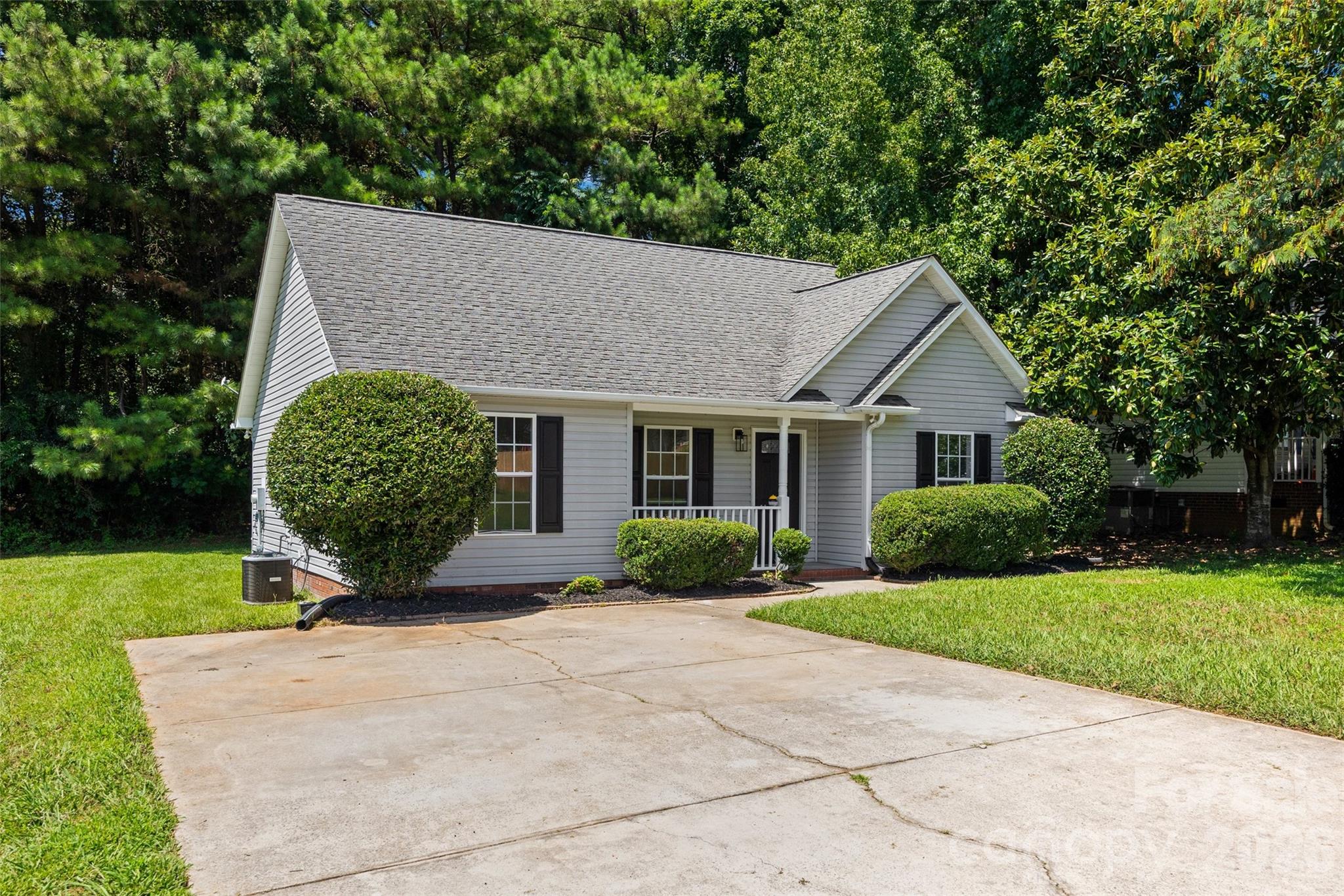360 Masters Drive Property Photo 18