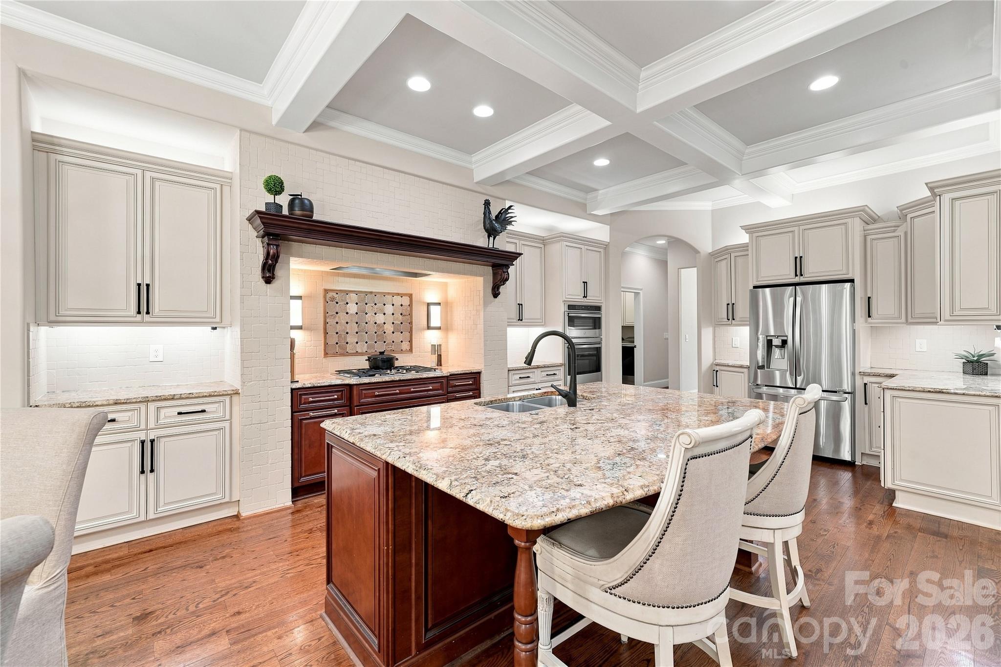 2455 Shiny Leaf Drive Property Photo 12