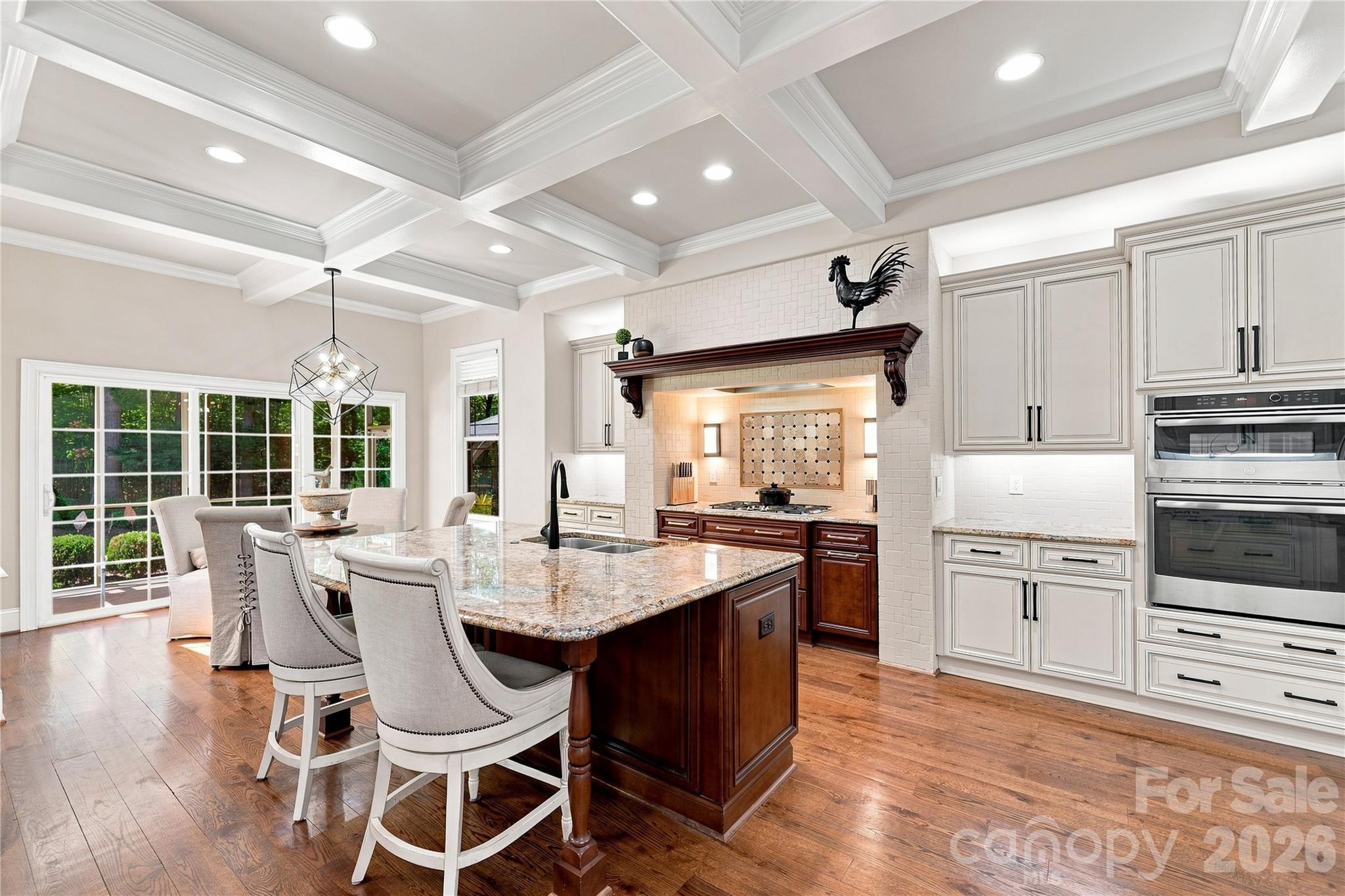 2455 Shiny Leaf Drive Property Photo 13