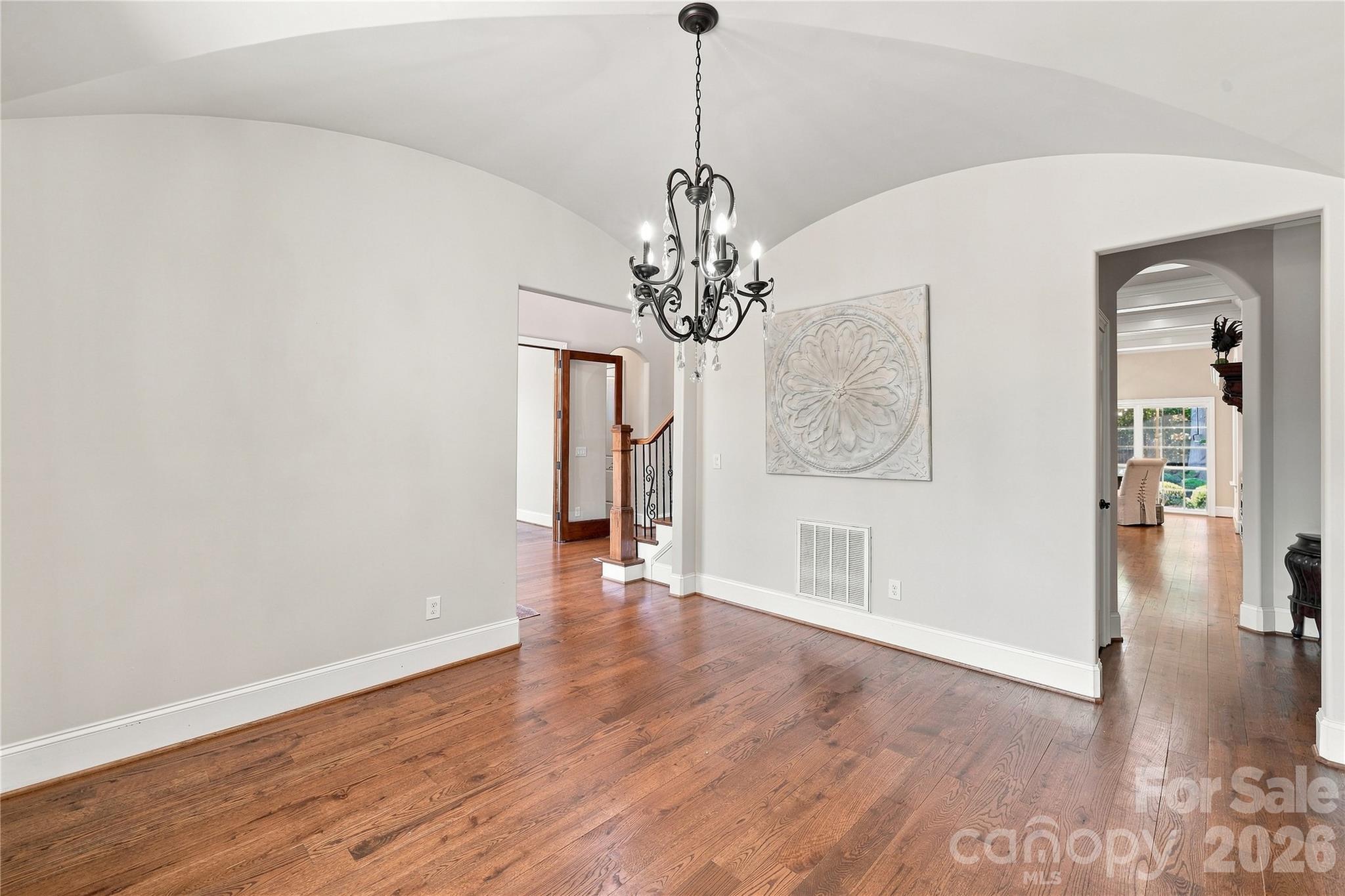 2455 Shiny Leaf Drive Property Photo 19
