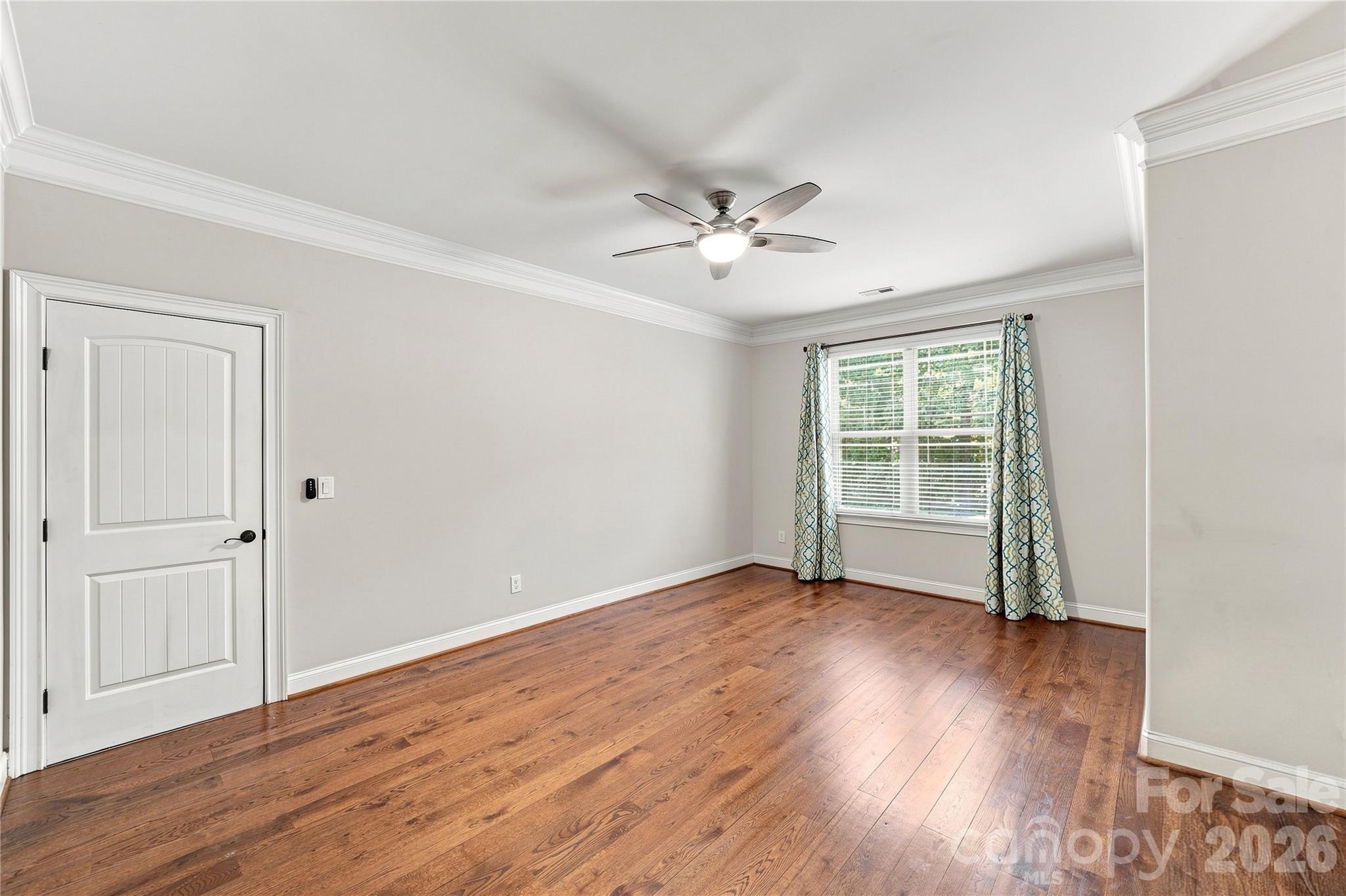 2455 Shiny Leaf Drive Property Photo 31