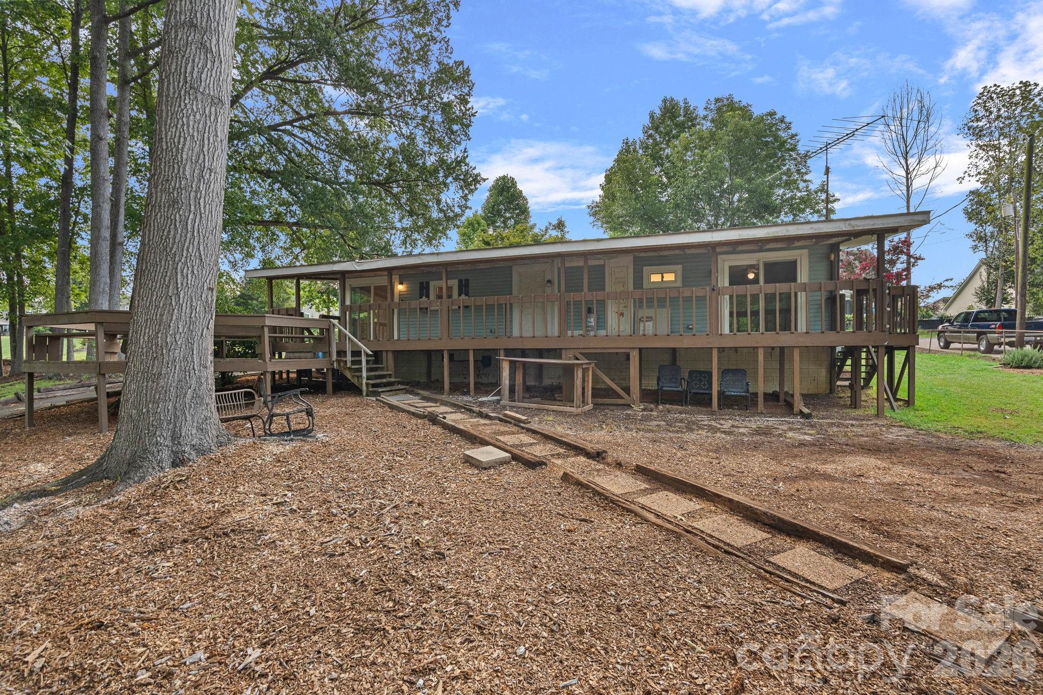 218 Lineberger Drive Property Photo 40