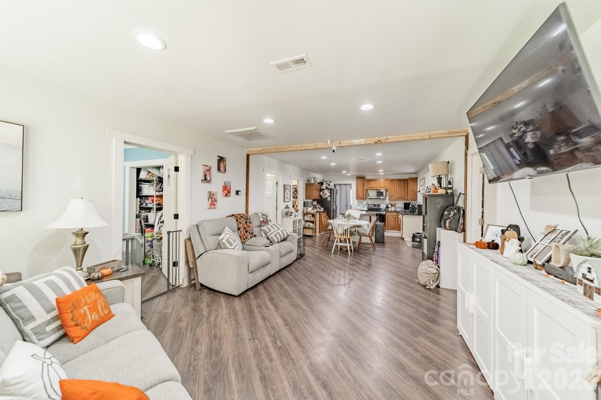 12976 Cabarrus Station Road Property Photo 10