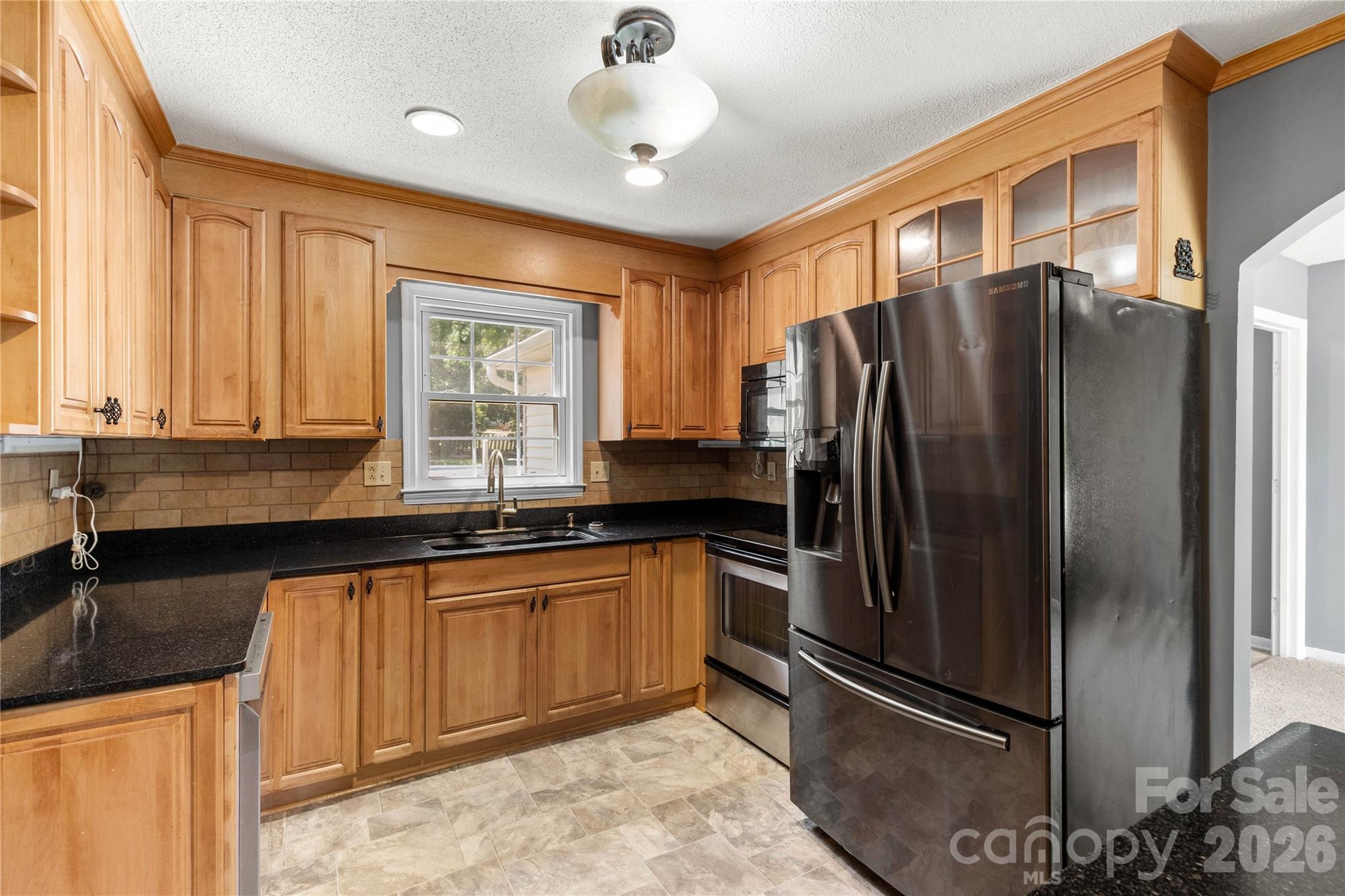 1007 Ragin Lane Property Photo 9