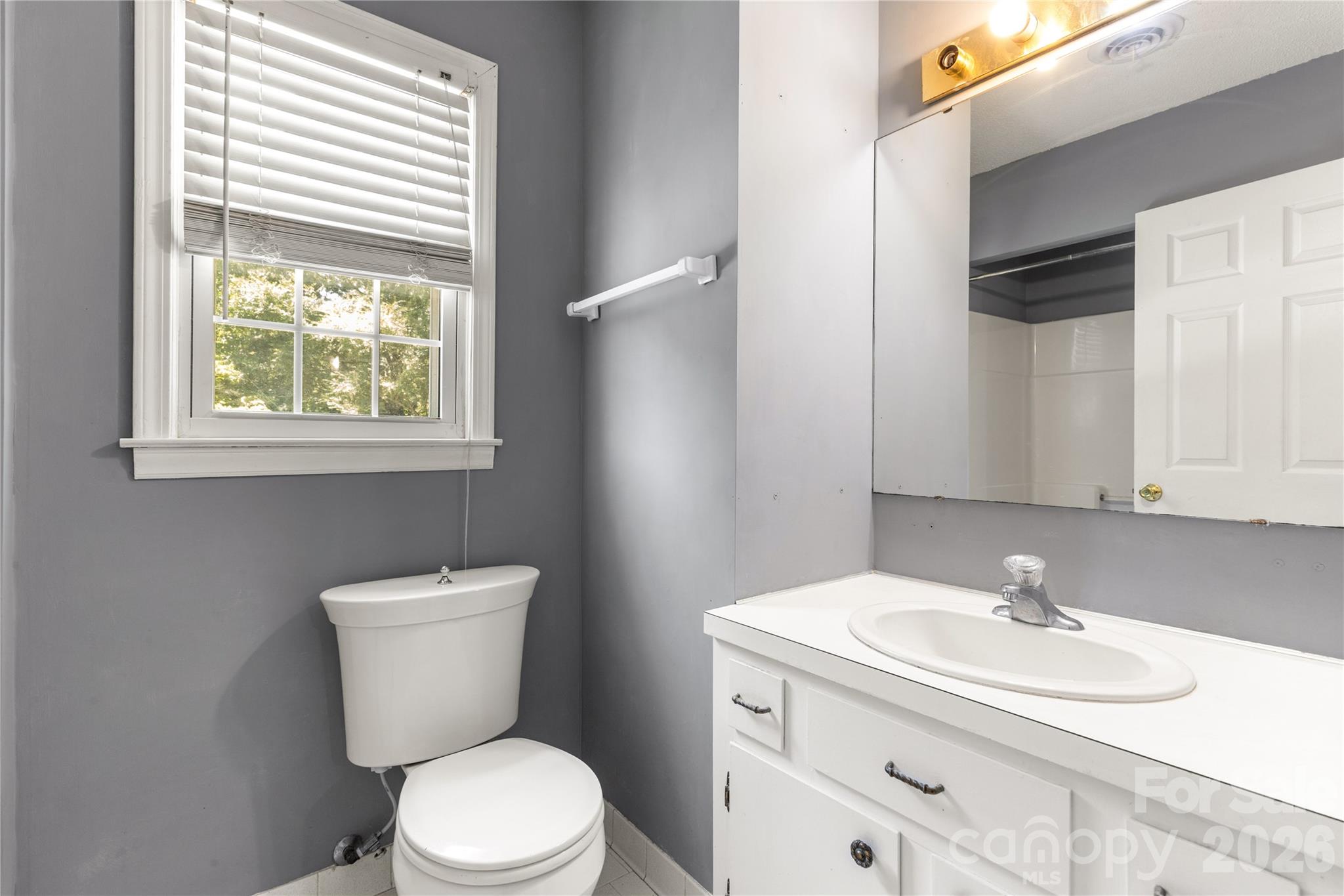 1007 Ragin Lane Property Photo 25