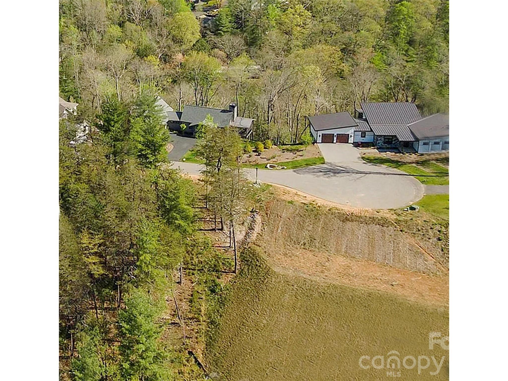 165 Riverbend Forest Drive 11 Property Photo 8