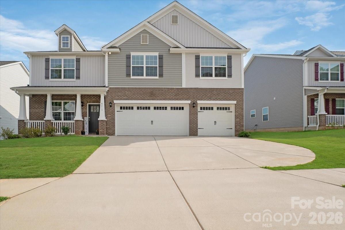 8013 Kennesaw Drive Property Photo 1