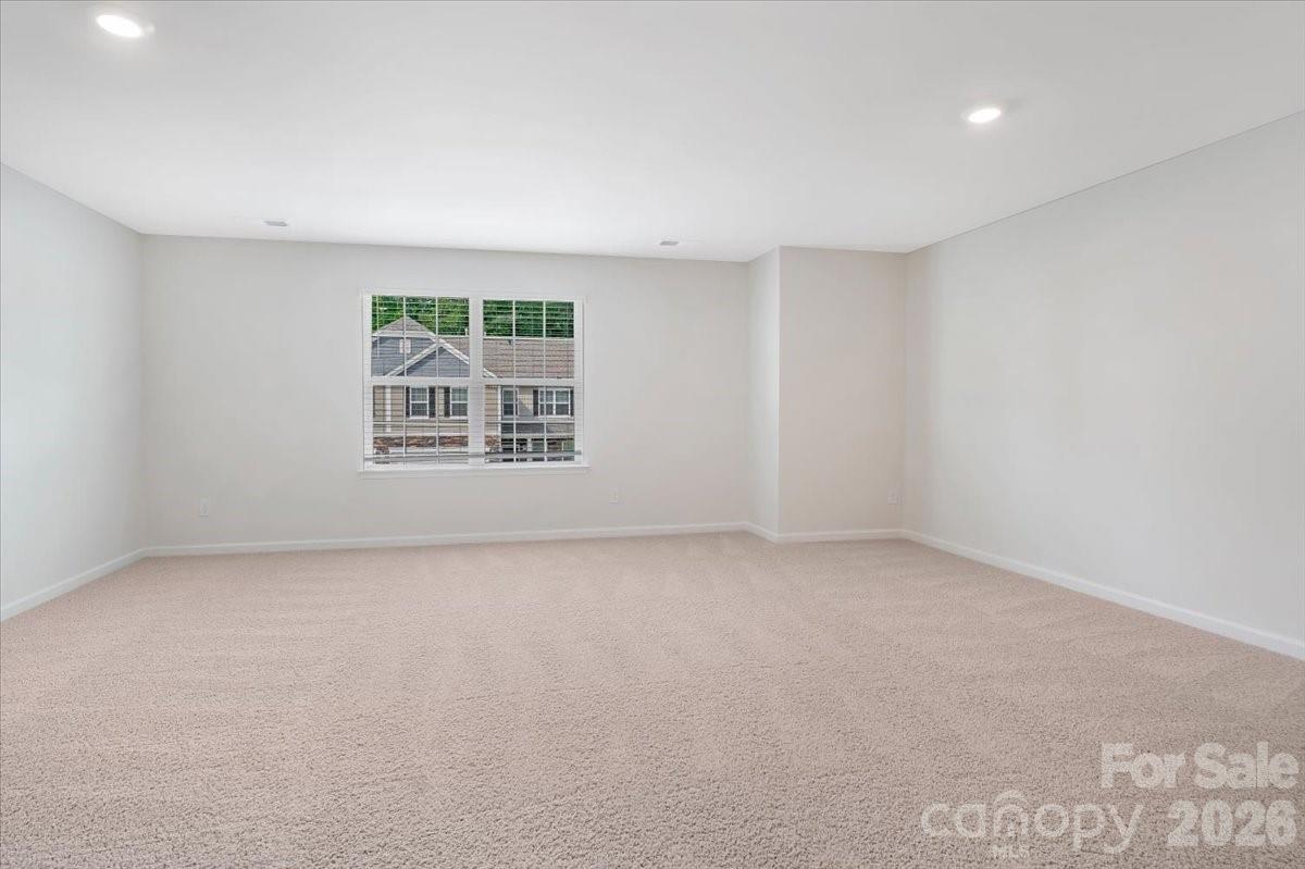 8013 Kennesaw Drive Property Photo 33