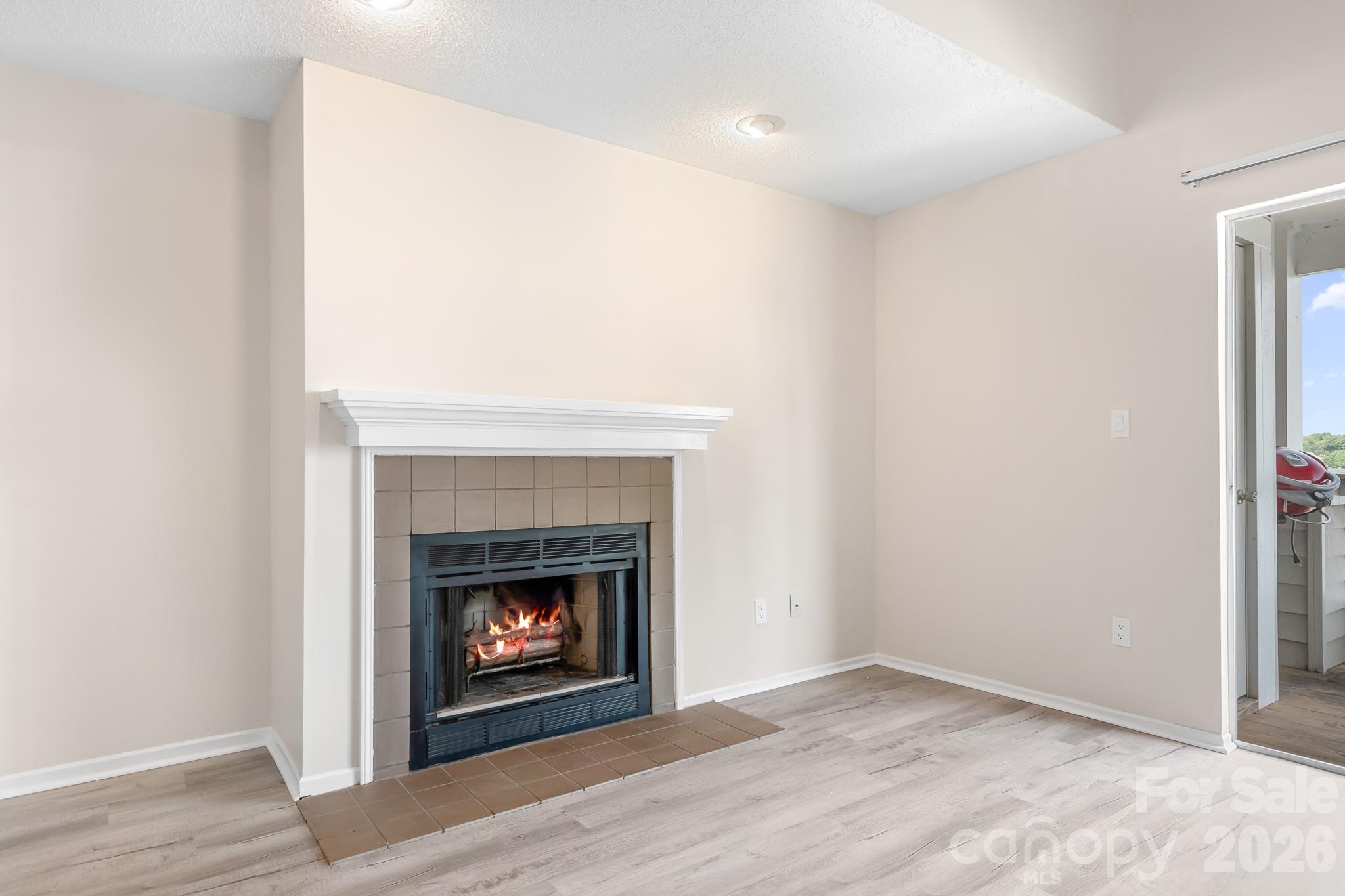 930 Southwest Drive Property Photo 15