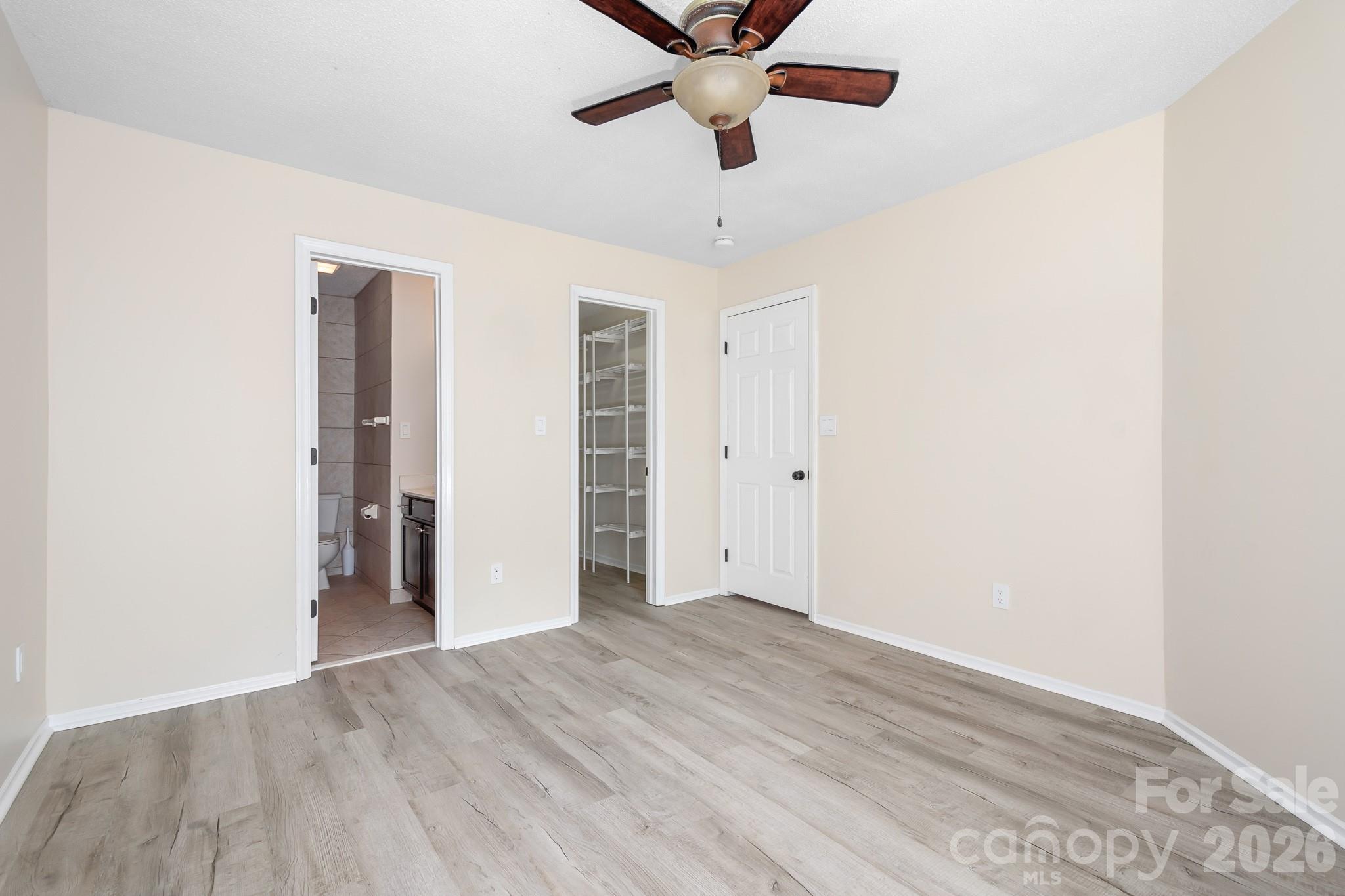 930 Southwest Drive Property Photo 18