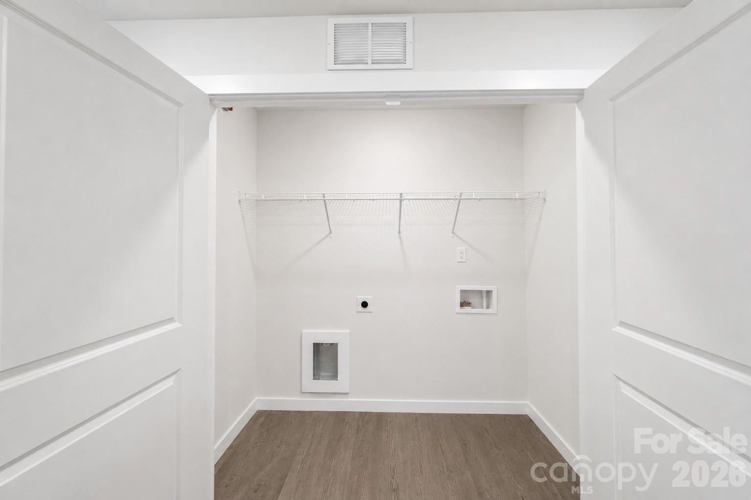 1050 5th Street Property Photo 17