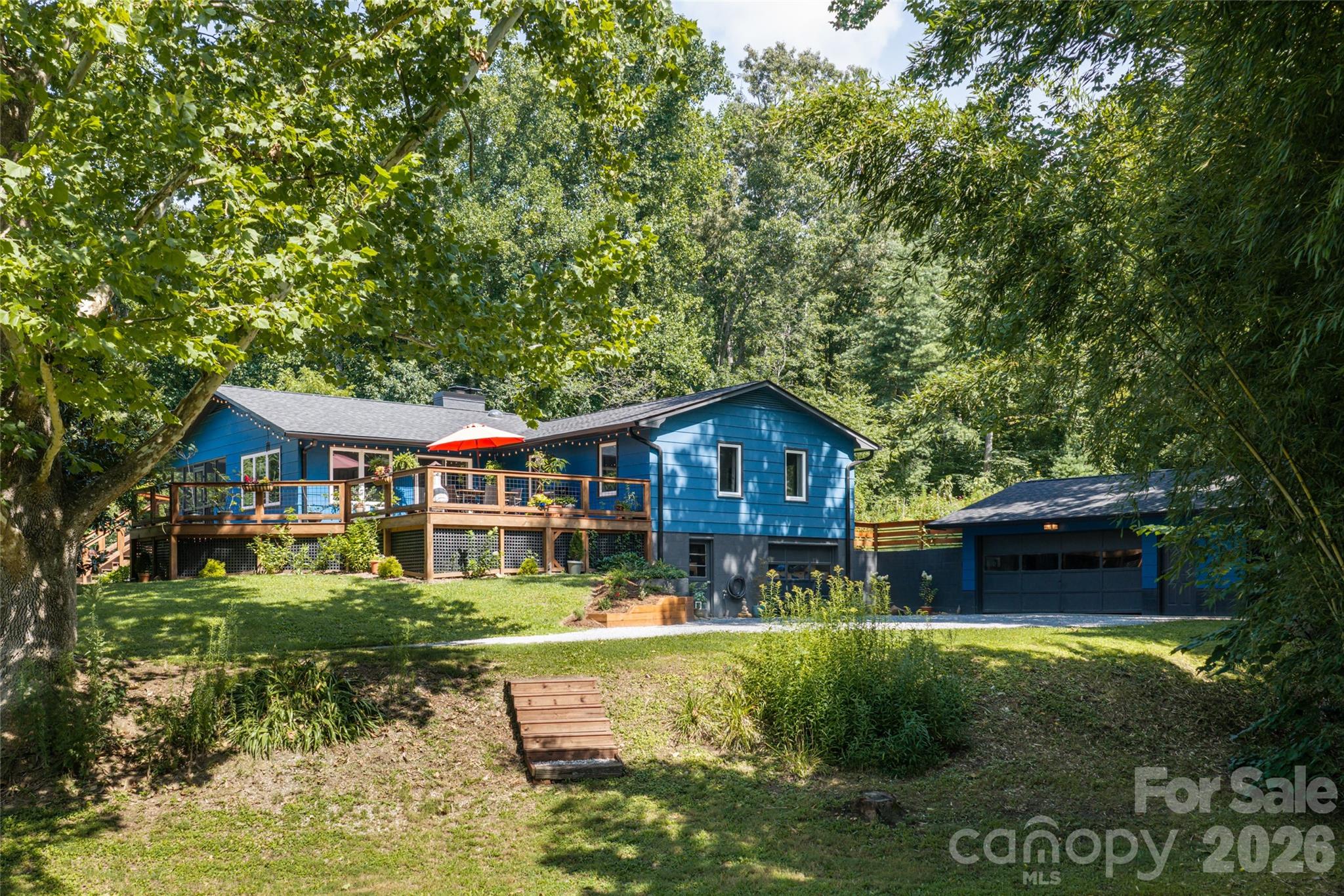 234 Carnelian Drive Property Photo 1
