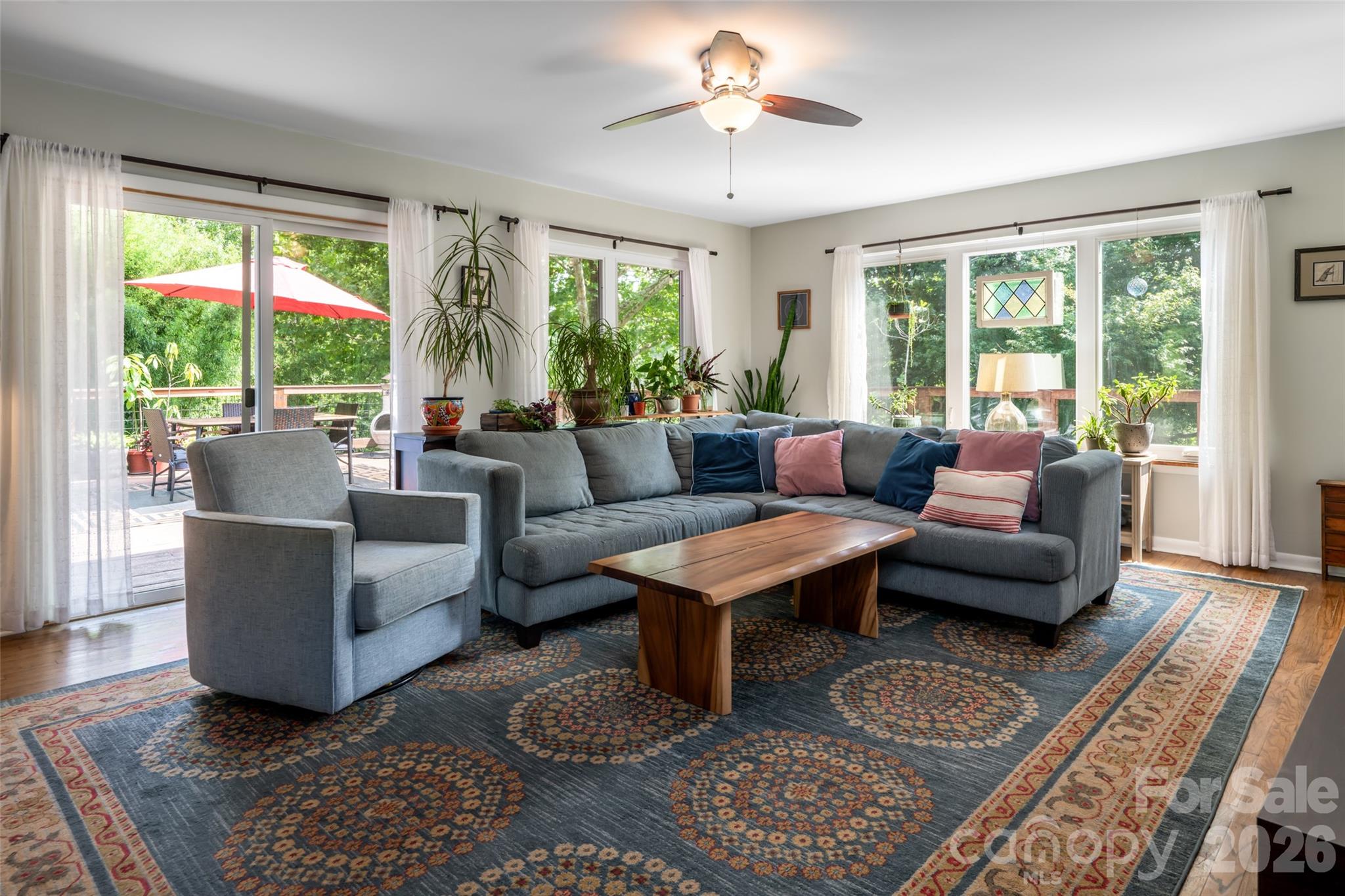 234 Carnelian Drive Property Photo 3