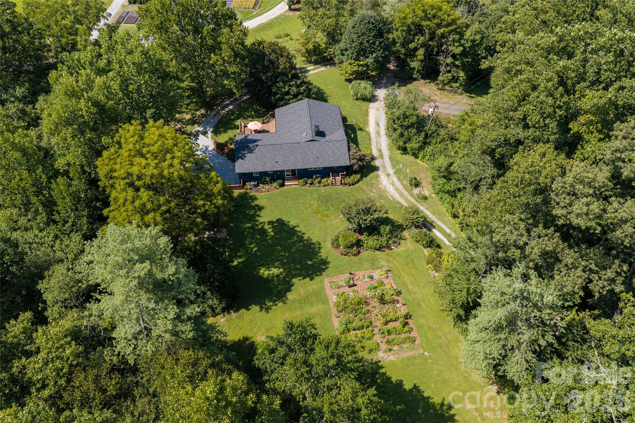 234 Carnelian Drive Property Photo 44