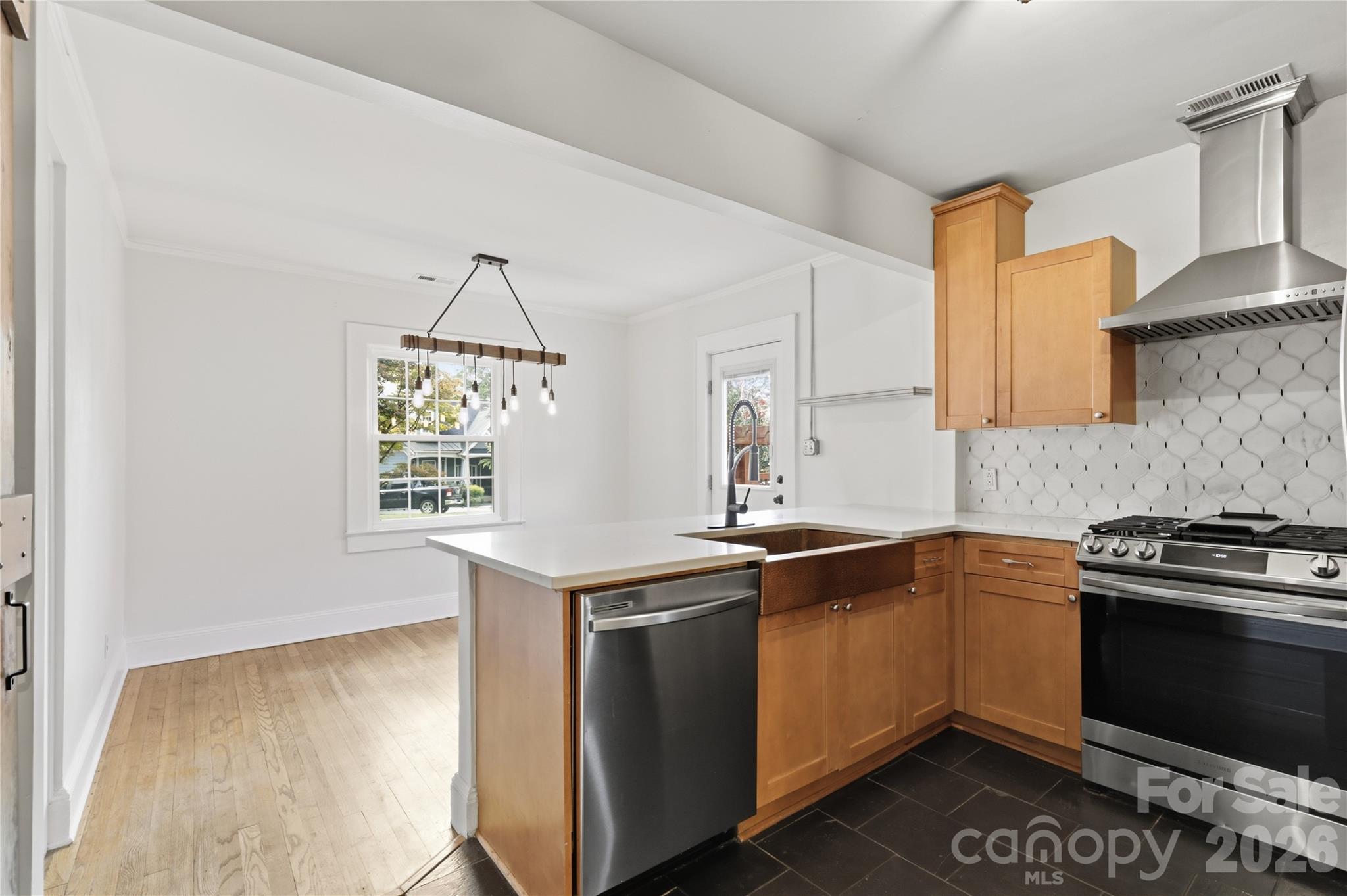 3407 Benard Avenue Property Photo 29