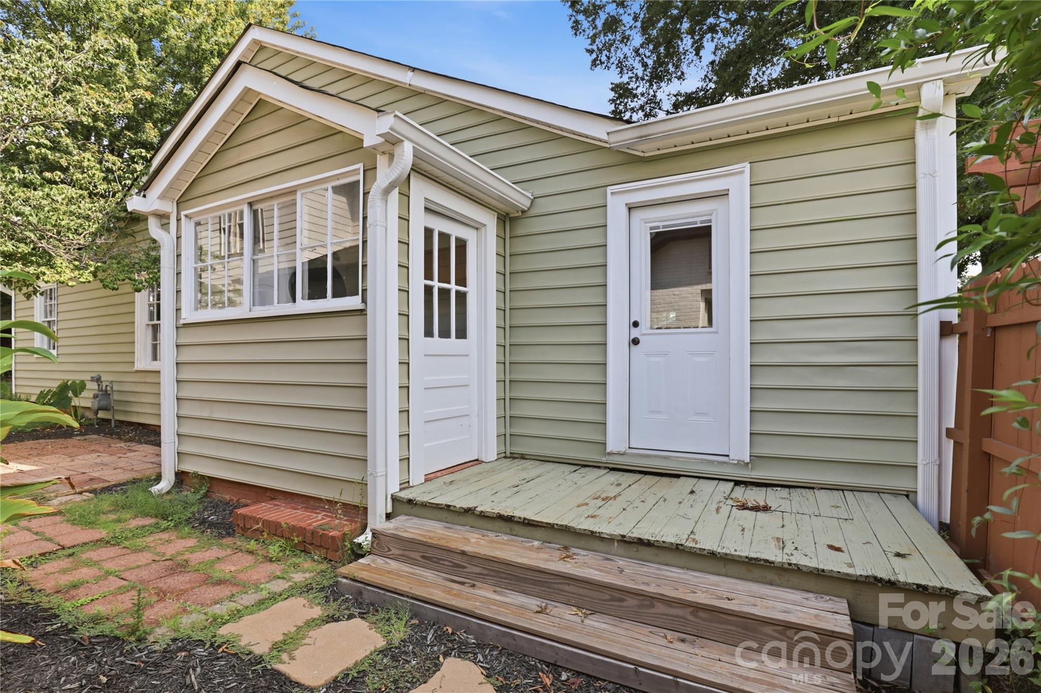 3407 Benard Avenue Property Photo 31