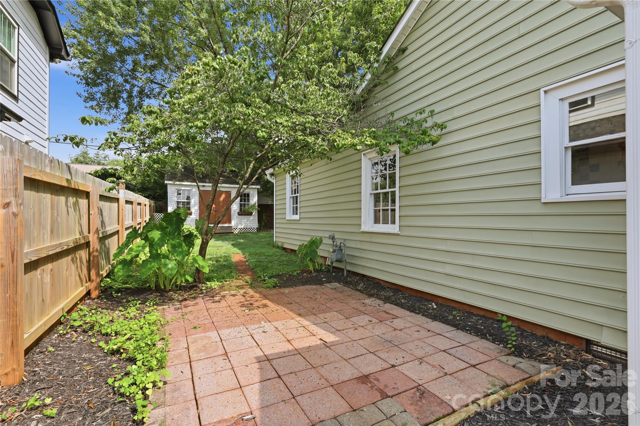 3407 Benard Avenue Property Photo 32