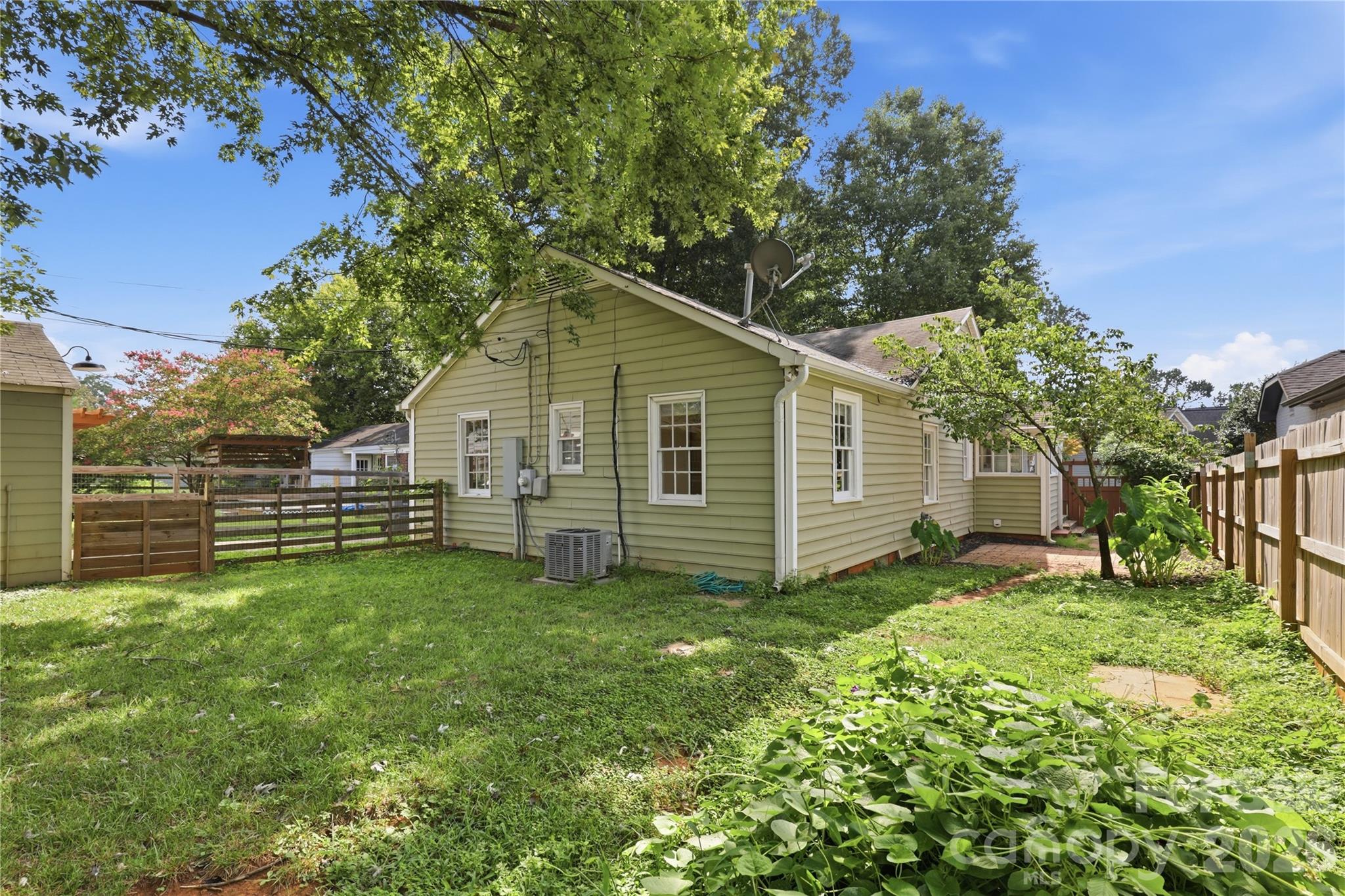 3407 Benard Avenue Property Photo 36