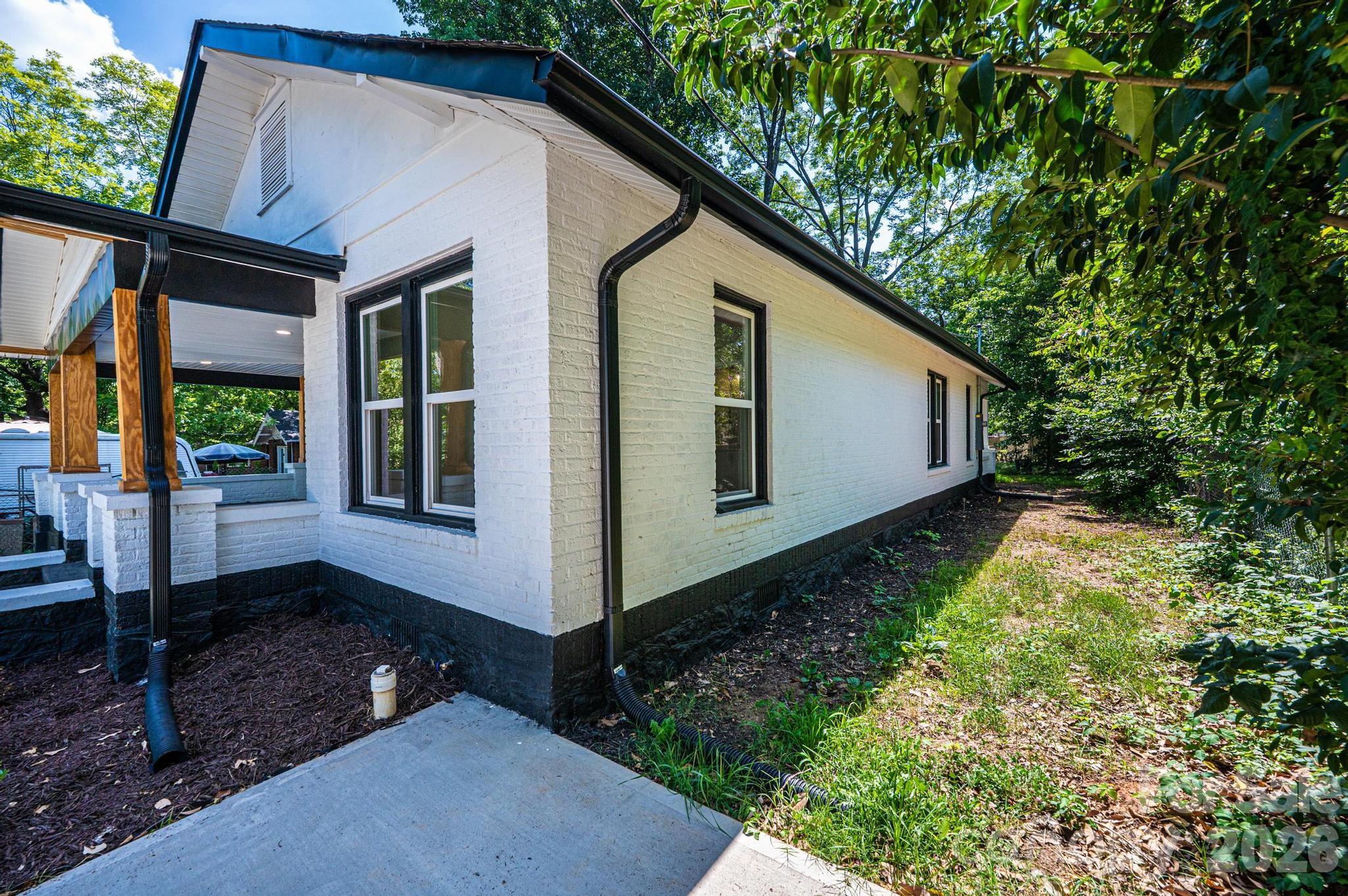60 5th Street Property Photo 3